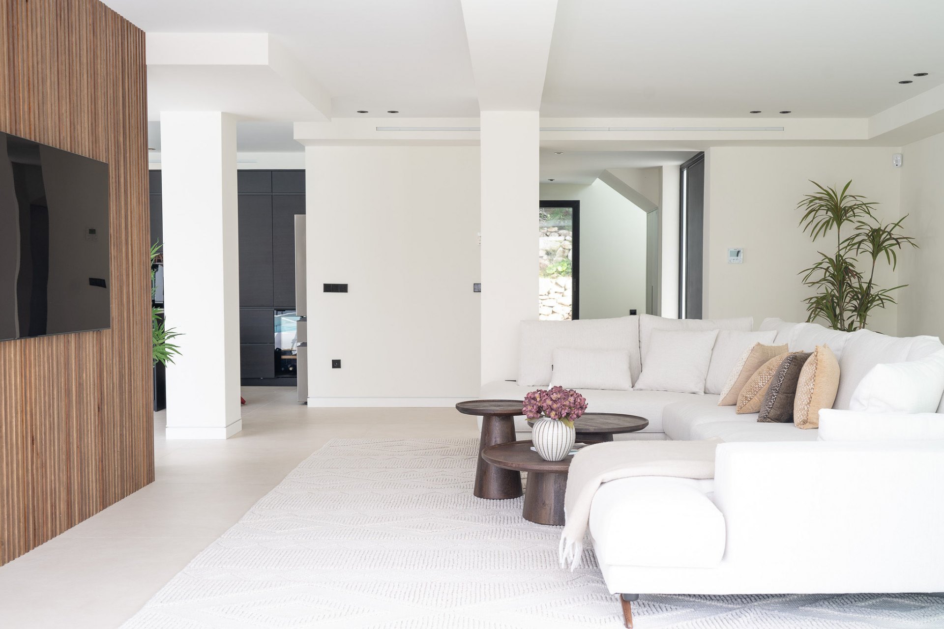 Charming villa with pool close to the beach in Las Chapas, Marbella