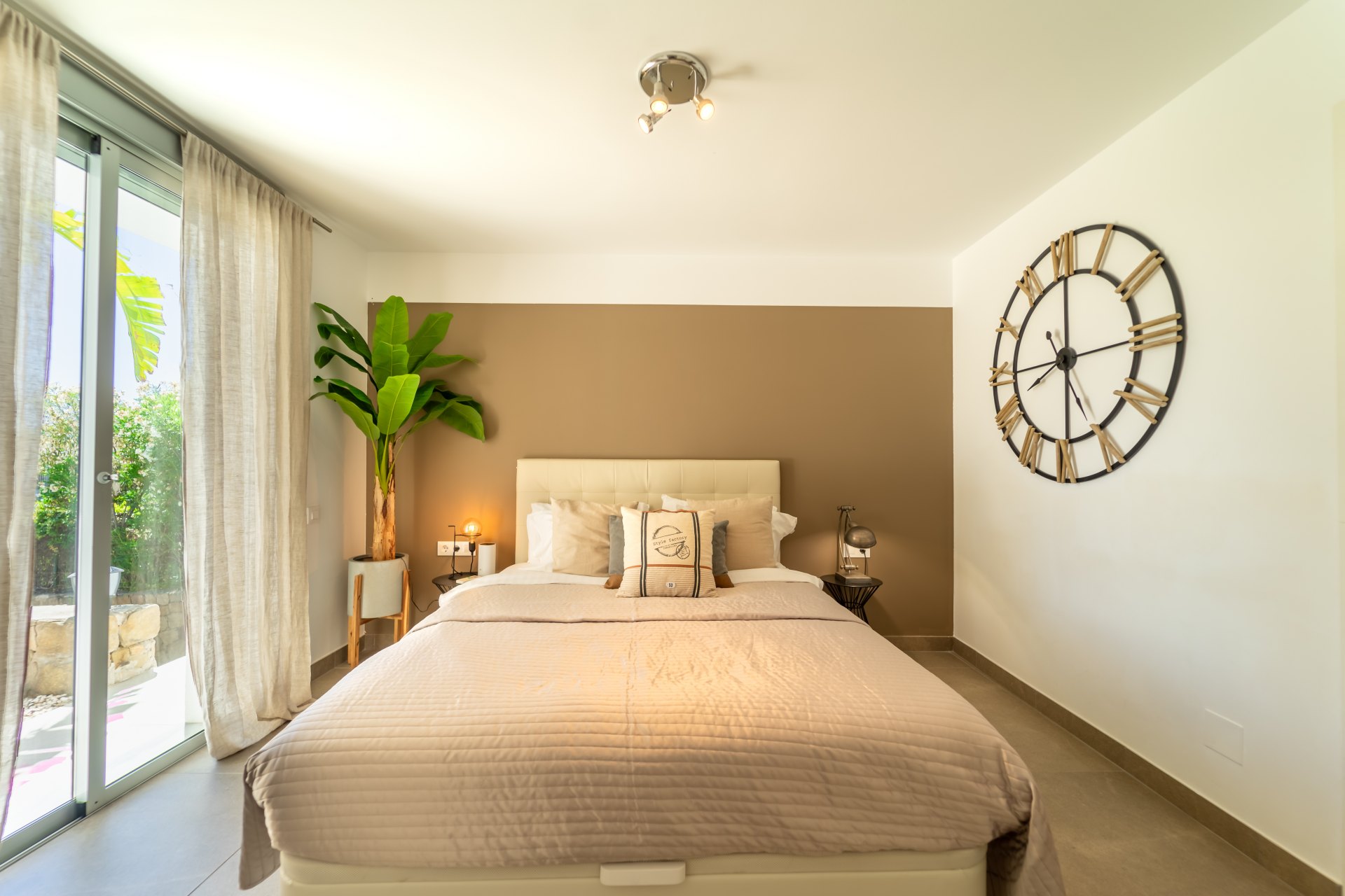 Fantastic villa for rent, available only in summer, at Los Naranjos Golf Club, Puerto Banús