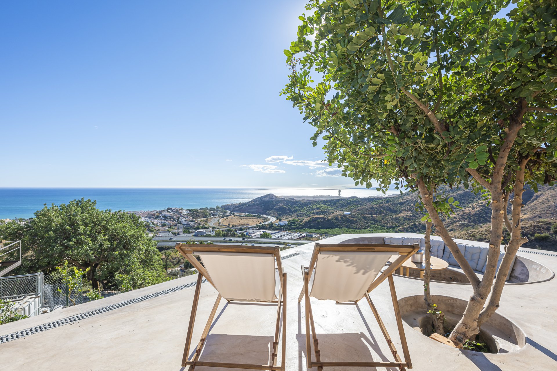 Mediterranean Country Villa with Spectacular Views near East Málaga