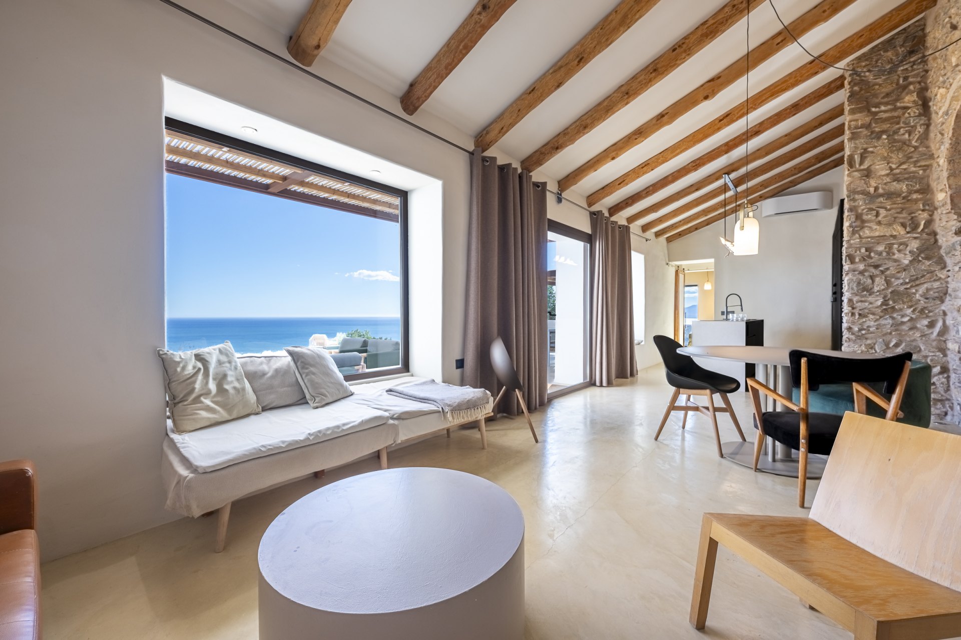 Mediterranean Country Villa with Spectacular Views near East Málaga