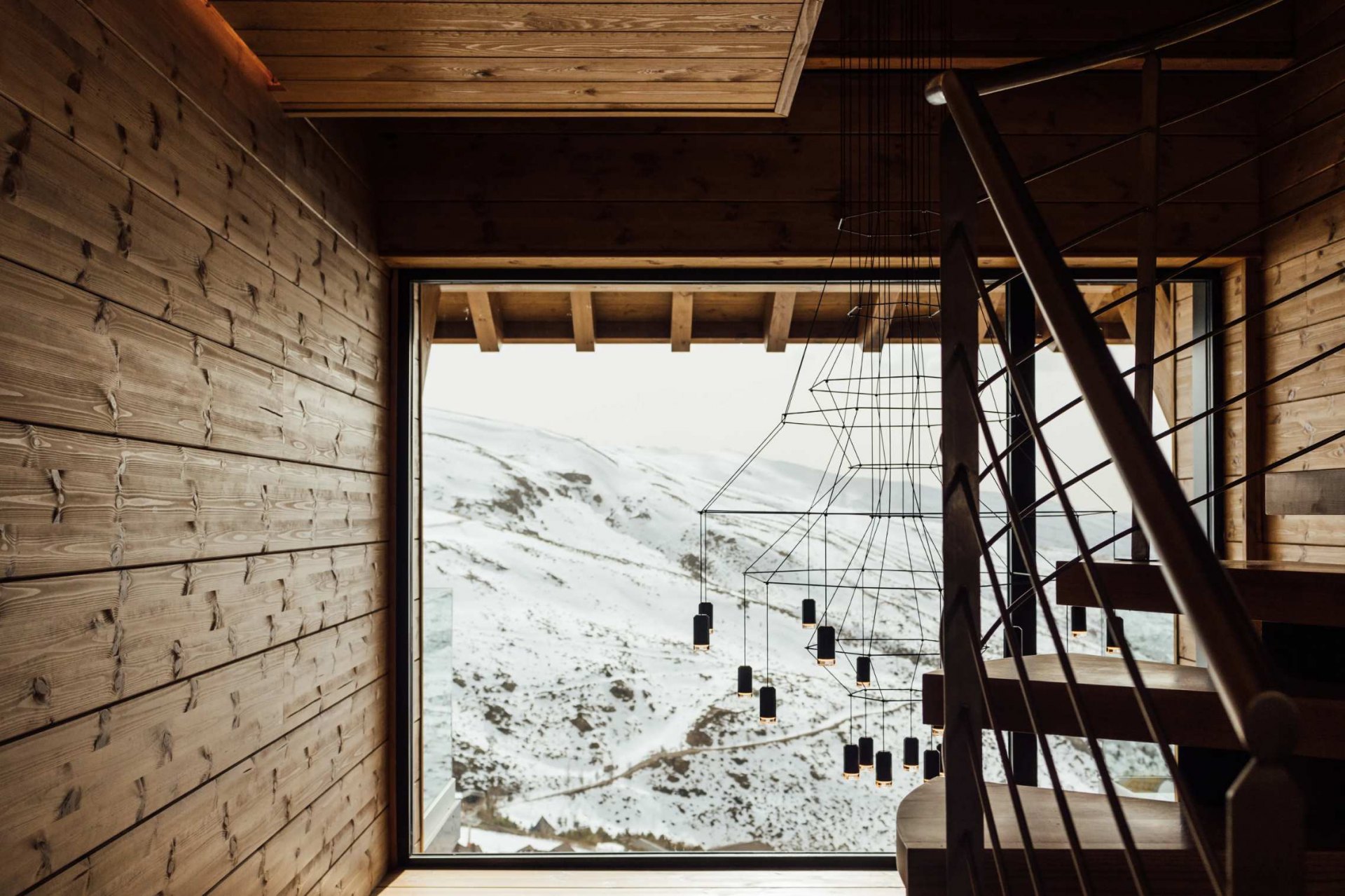 Impeccable villa with breathtaking views, located just 400 meters from the ski lifts of the Sierra Nevada ski resort, Granada