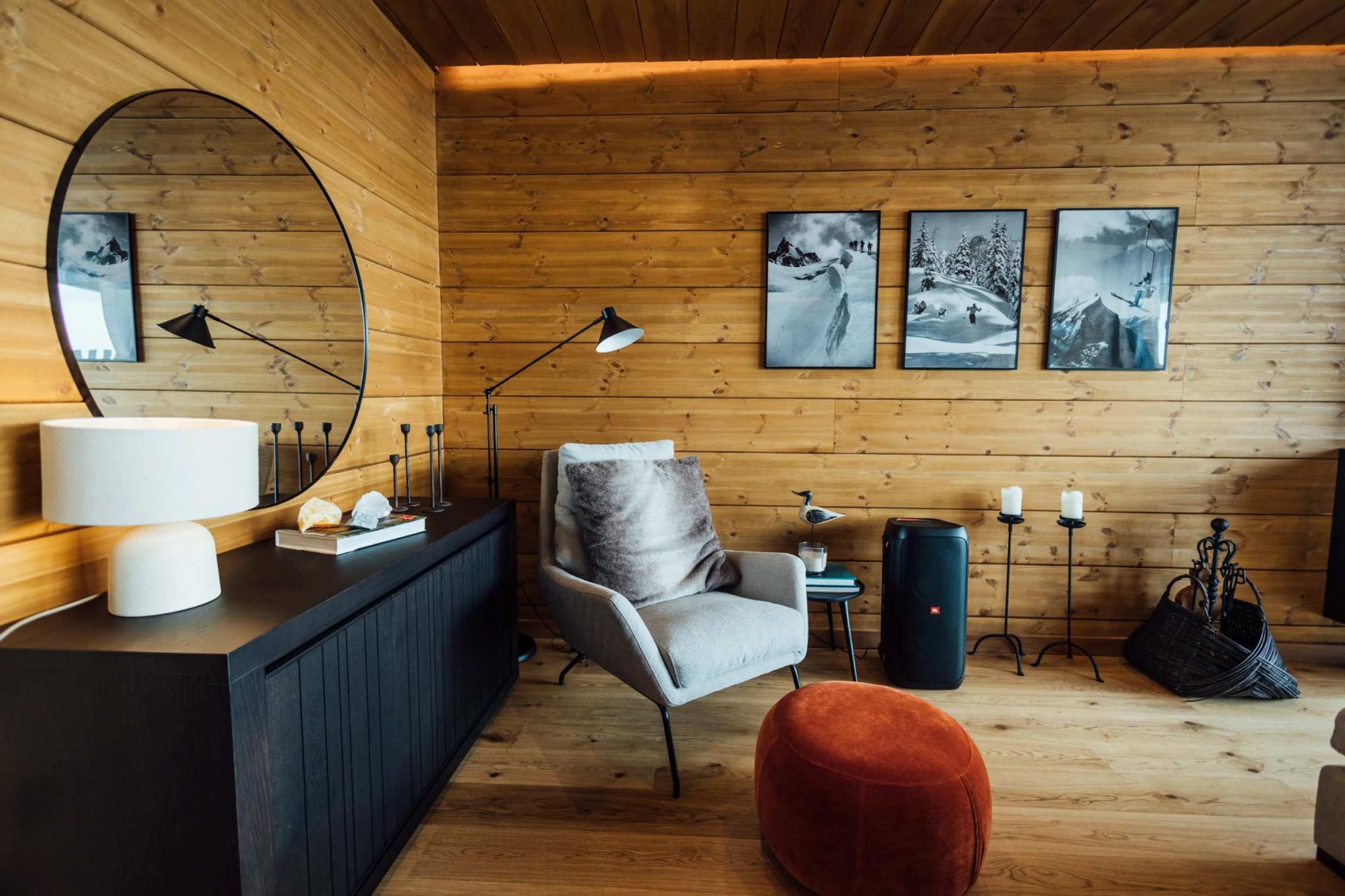 Impeccable villa with breathtaking views, located just 400 meters from the ski lifts of the Sierra Nevada ski resort, Granada