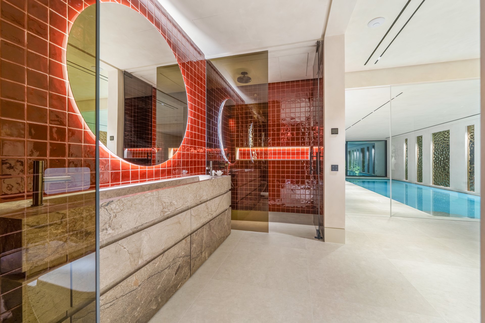 Impresionante villa de vistas panorámicas al mar en El Herrojo Alto, Benahavís