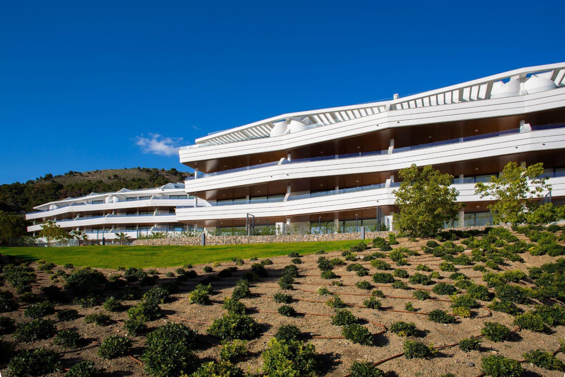Increíble ático totalmente amueblado con vistas espectaculares en El Higuerón West