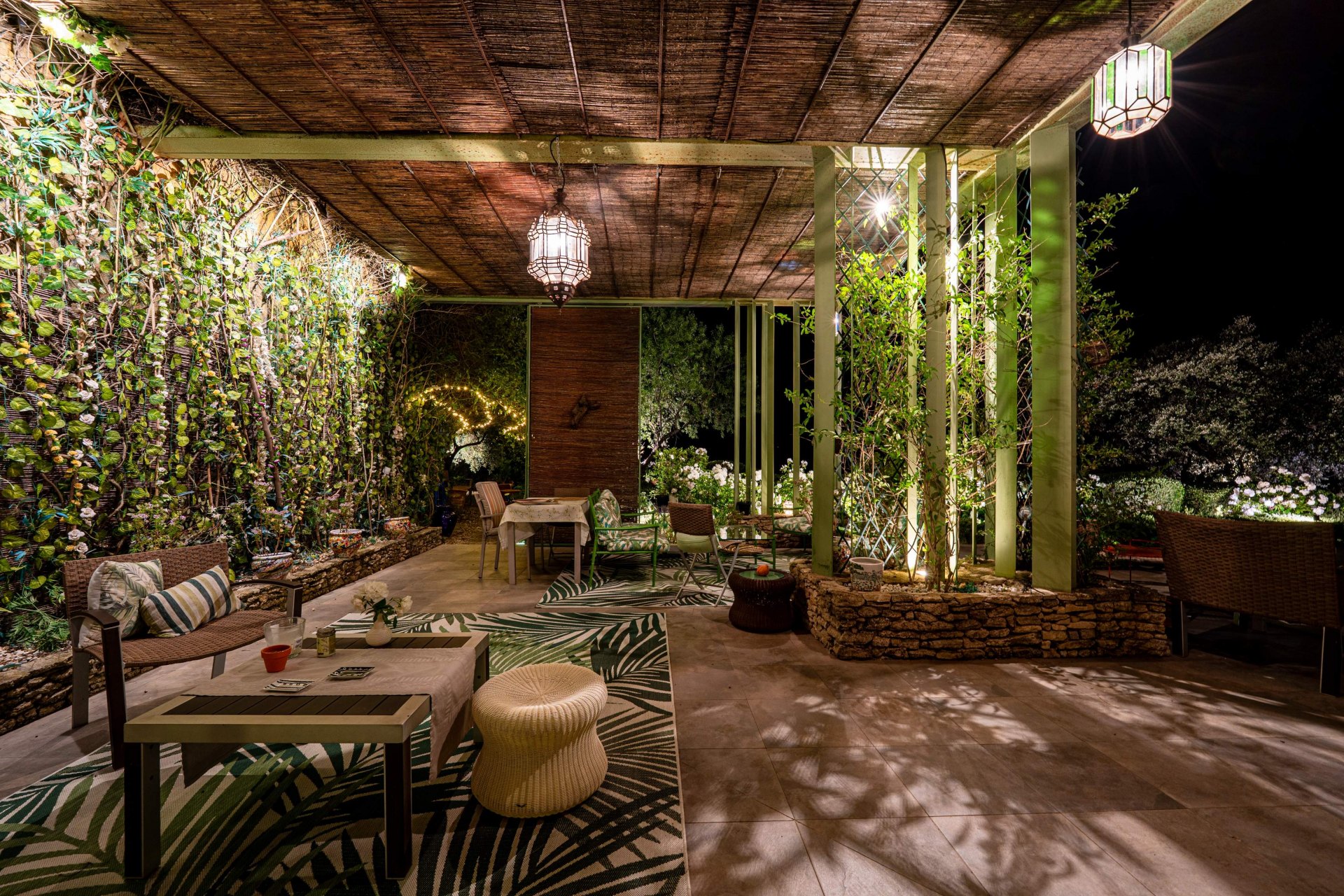 Villa La Mandaluz, un hogar único e inspirador, donde el arte y la arquitectura dialogan, rodeada de un paisaje protegido en Ronda, Málaga