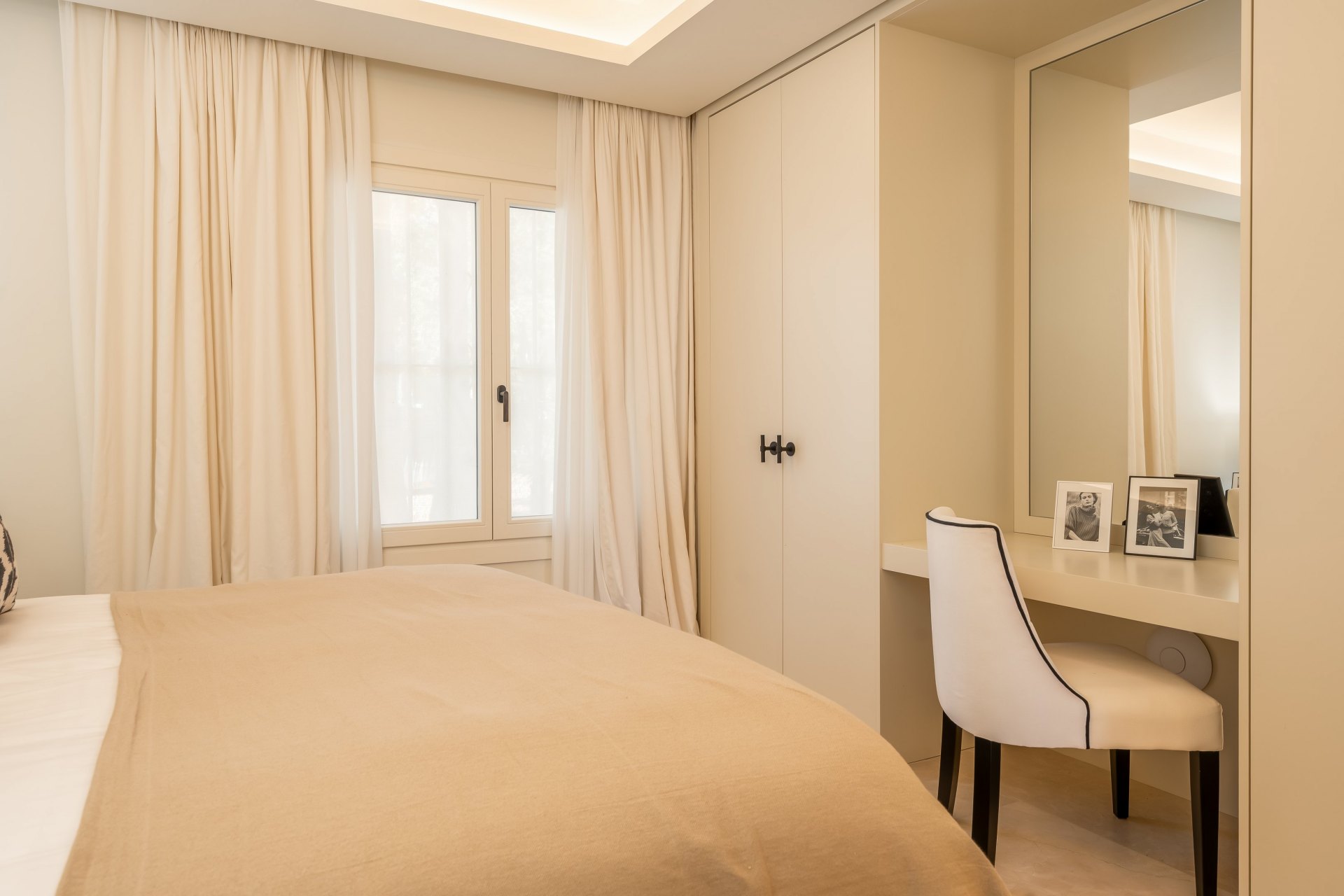 Beautifully renovated three bedroom garden apartment in Puente Romano, Marbella