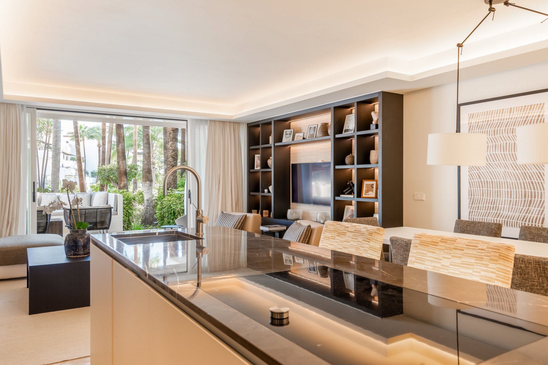 Beautifully renovated three bedroom garden apartment in Puente Romano, Marbella