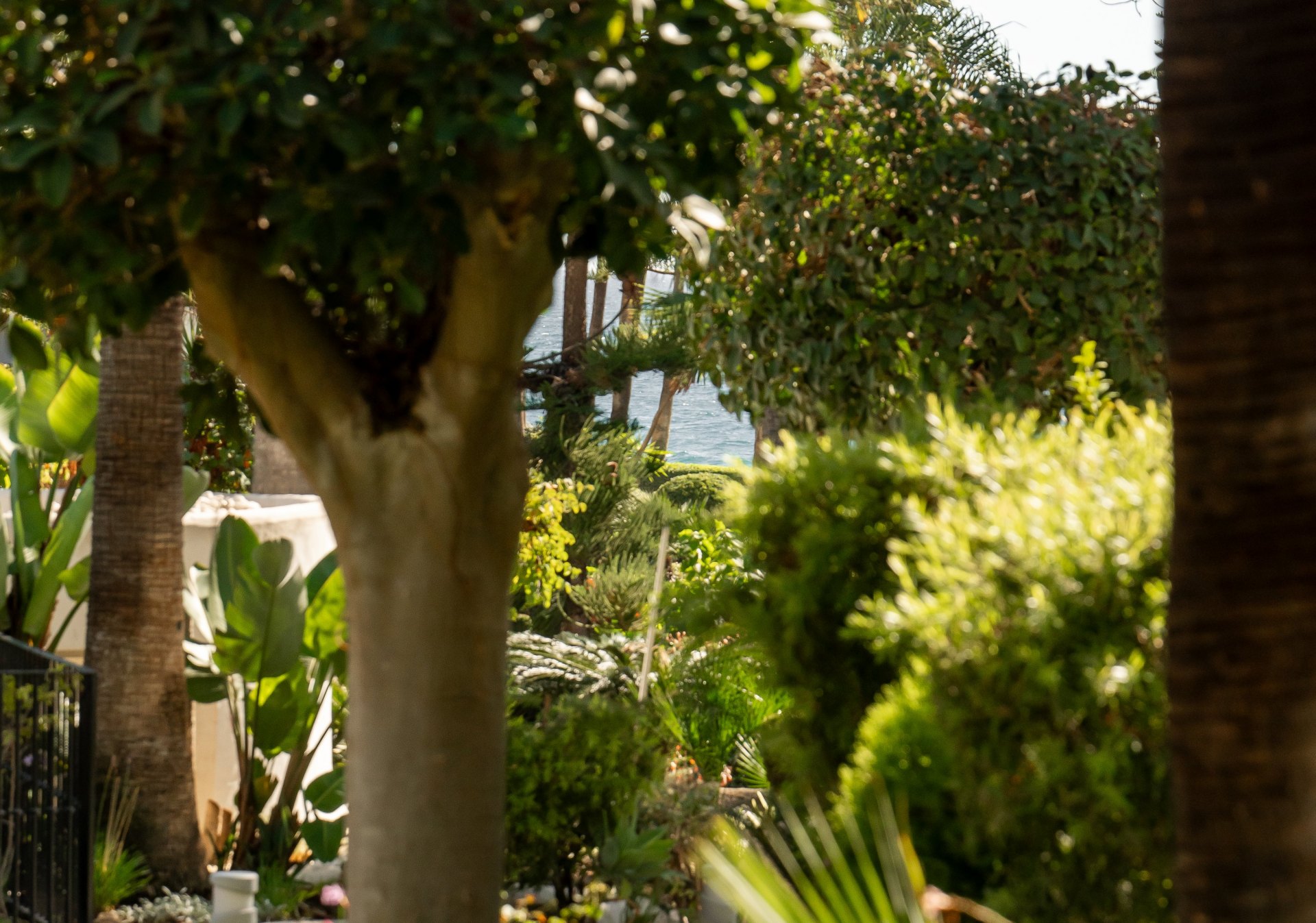 Beautifully renovated three bedroom garden apartment in Puente Romano, Marbella