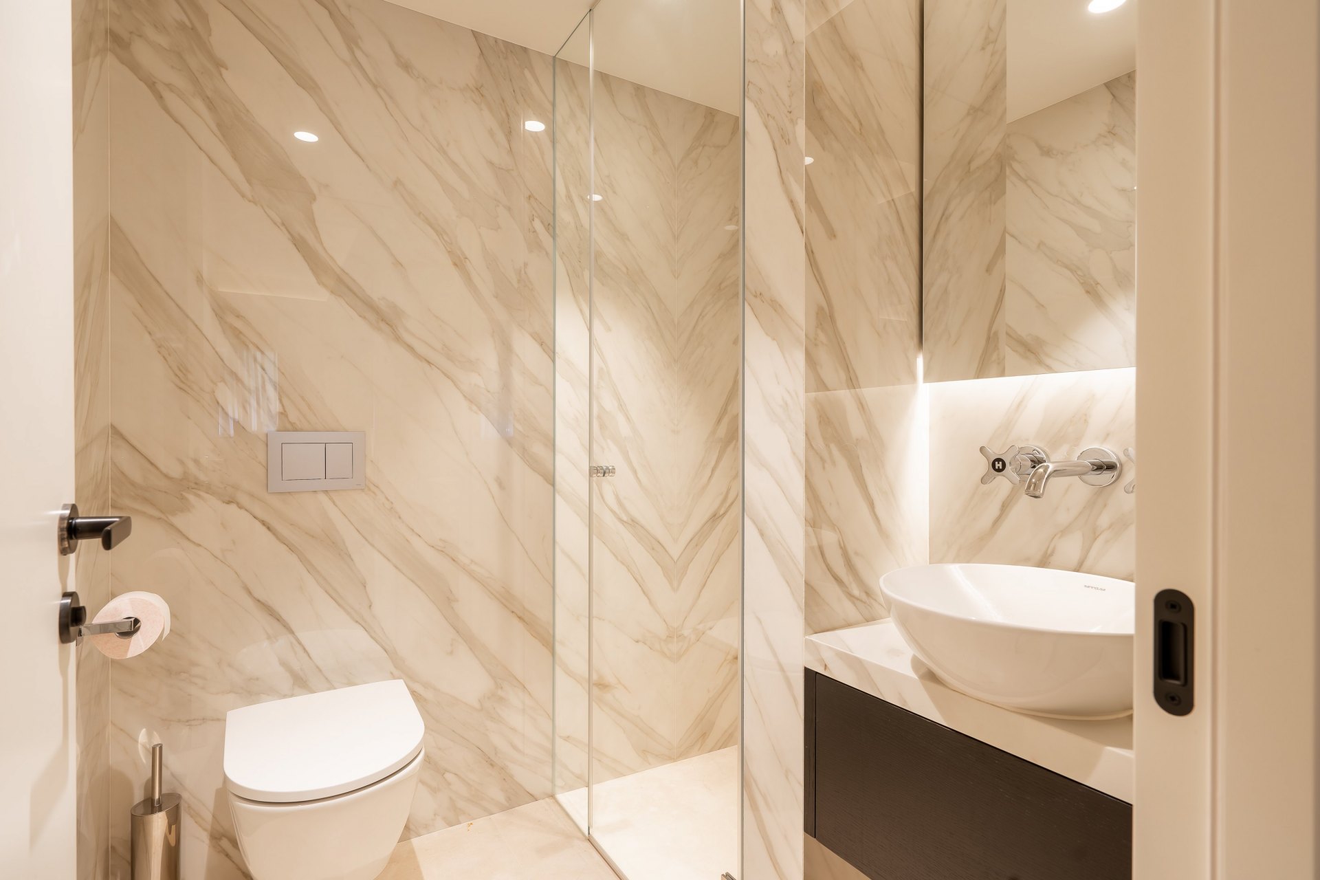 Beautifully renovated three bedroom garden apartment in Puente Romano, Marbella