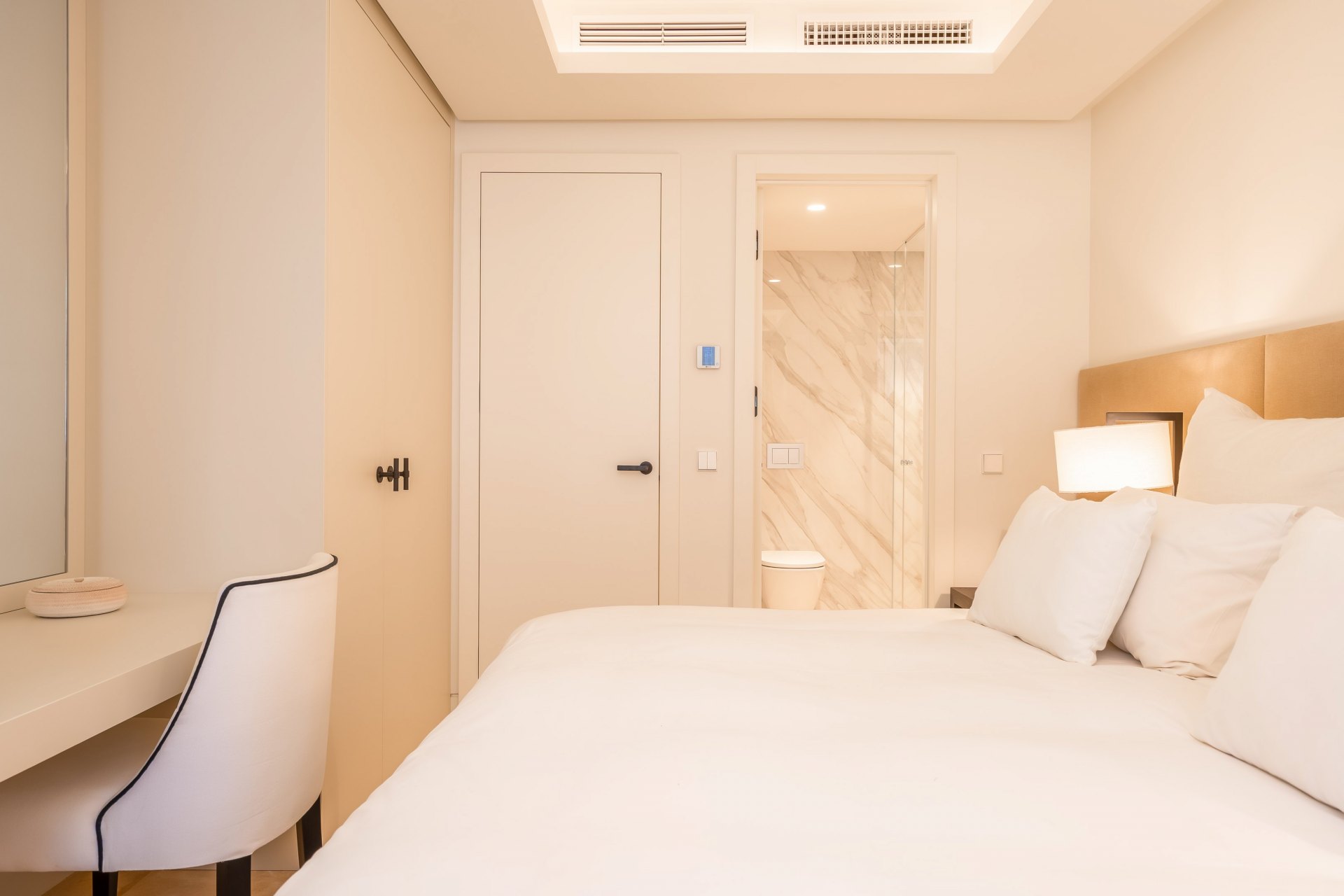 Beautifully renovated three bedroom garden apartment in Puente Romano, Marbella