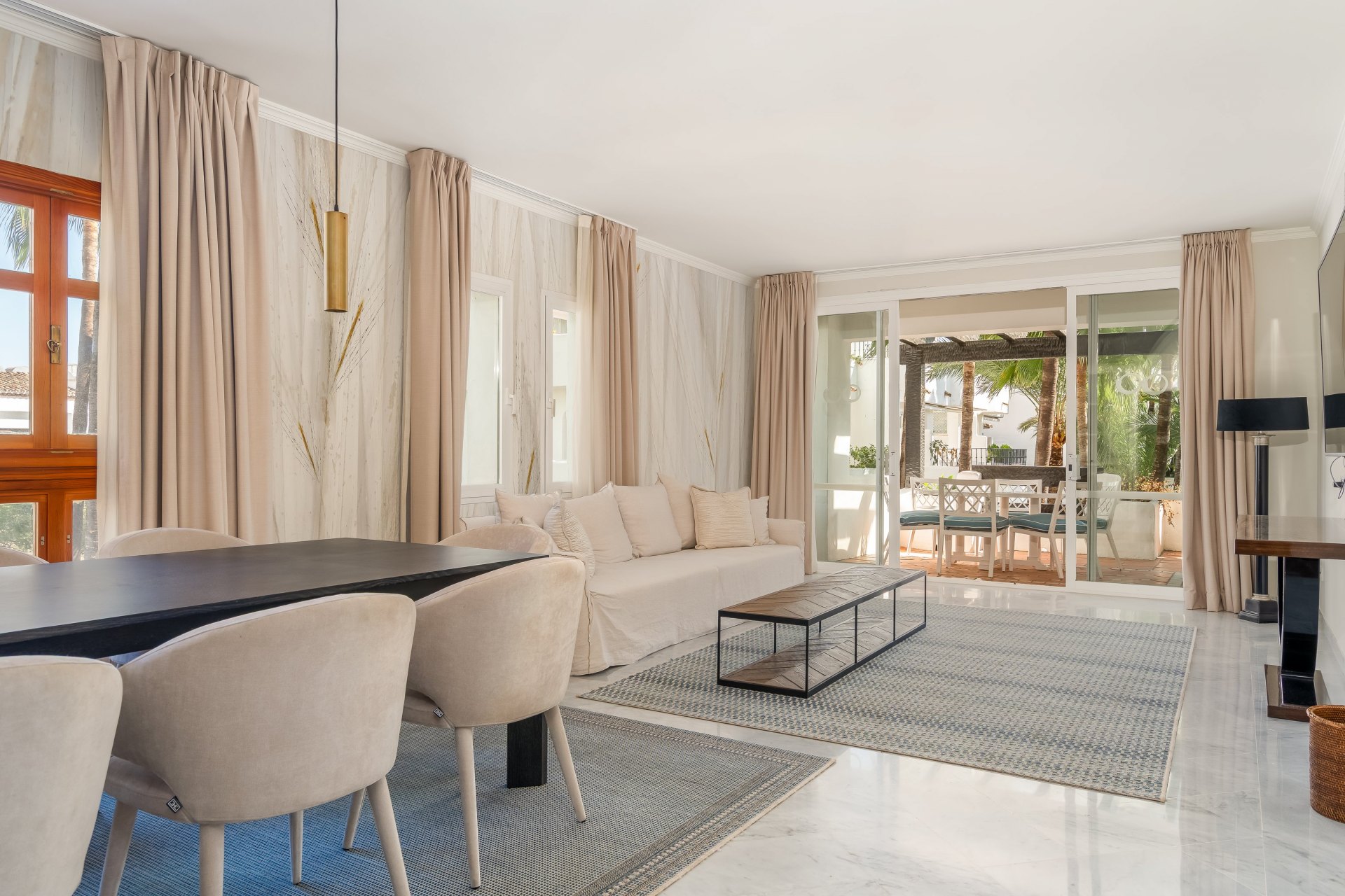 Puente Romano, Marbella Golden Mile