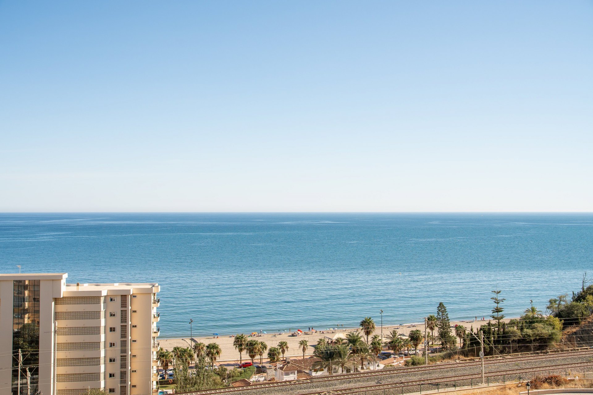 Apartamento de dos dormitorios con vistas al mar en Urbanización Vista Mar, Fuengirola