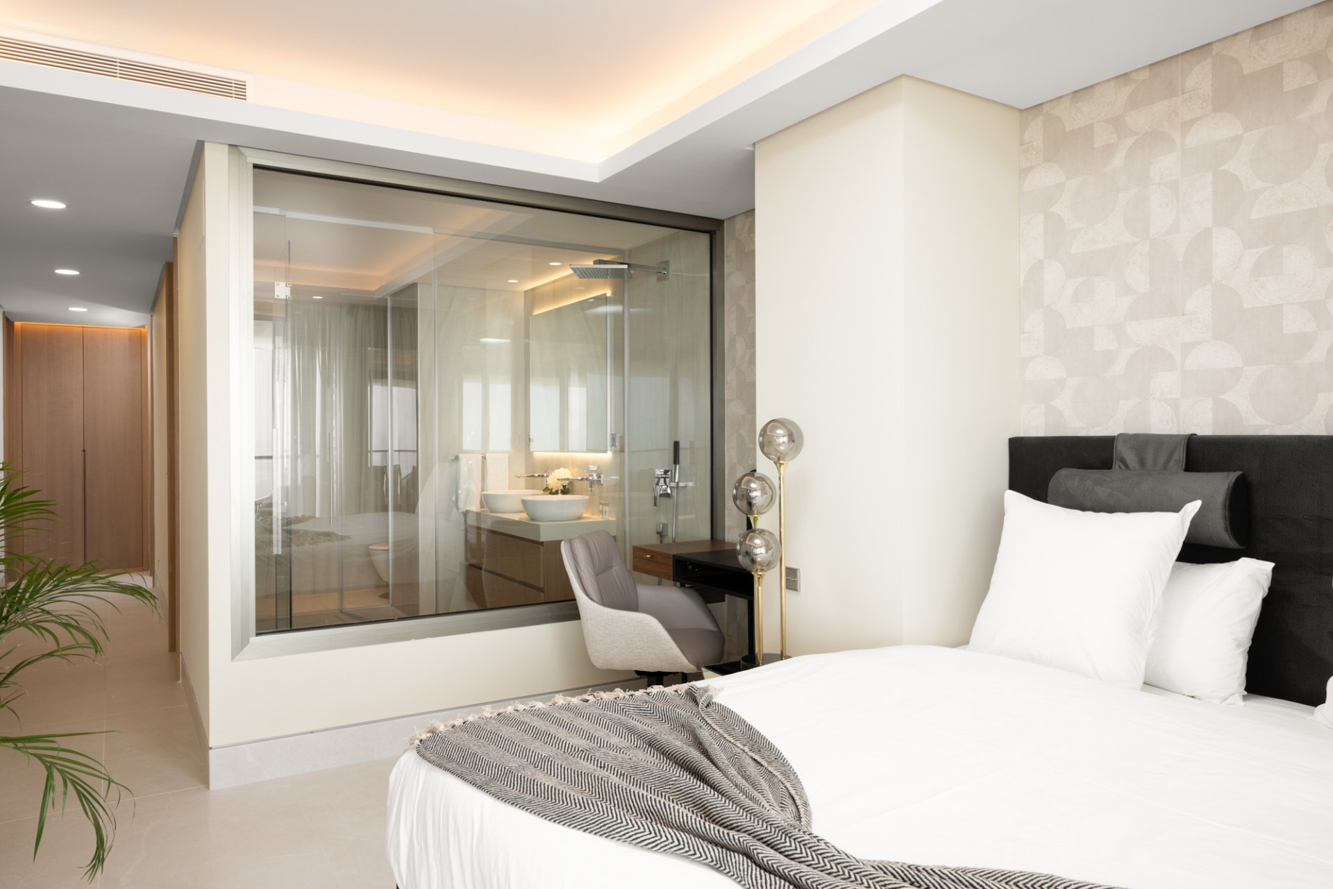 Incredible new built apartment front beach line with amazing views in Málaga Towers, Málaga