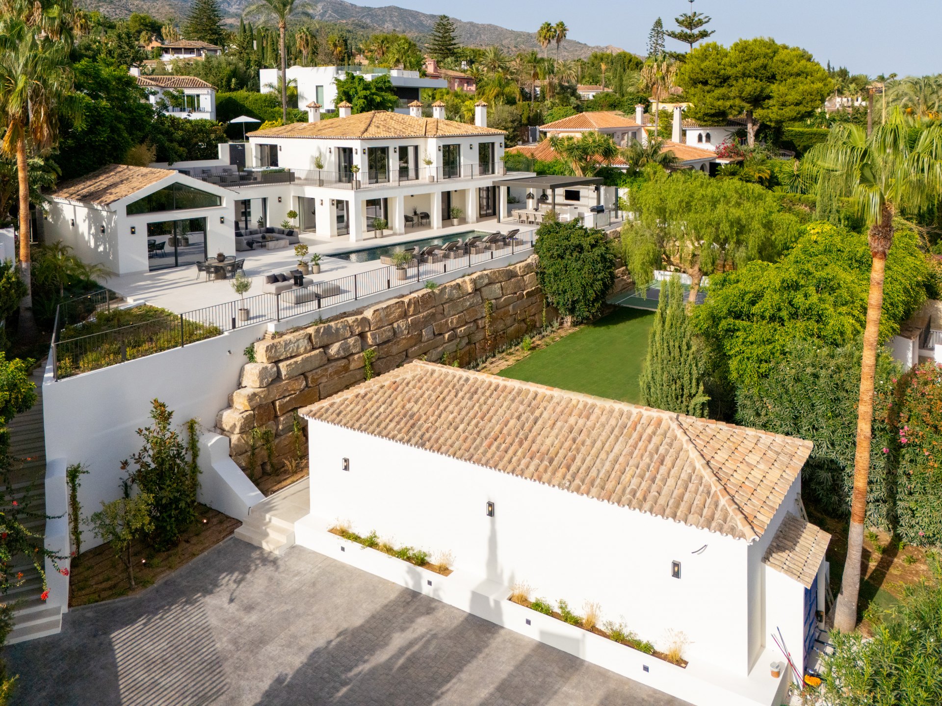 Stunning fully renovated villa in Rocío de Nagüeles, Golden Mile, Marbella