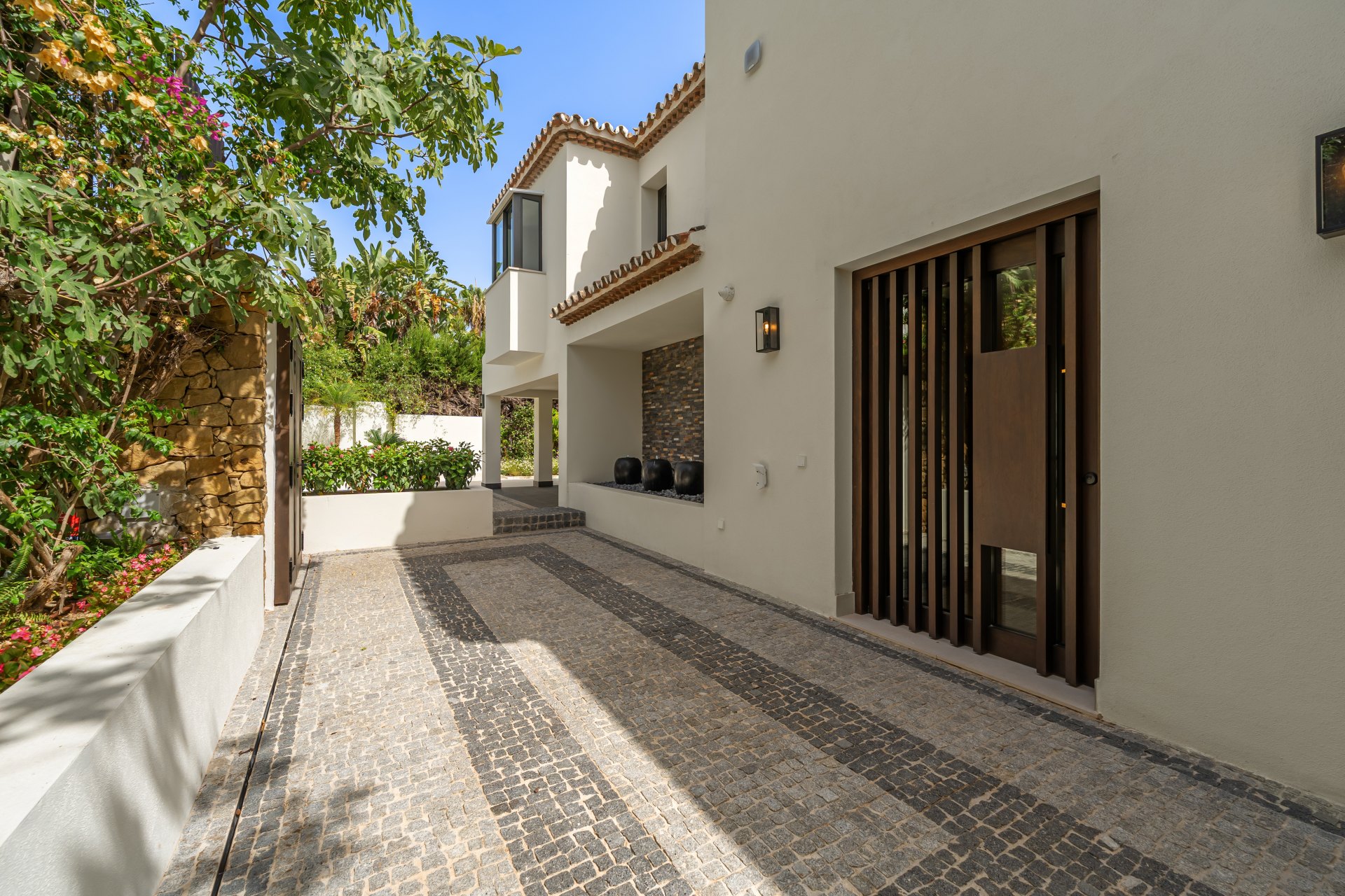 Stunning fully renovated villa in Rocío de Nagüeles, Golden Mile, Marbella
