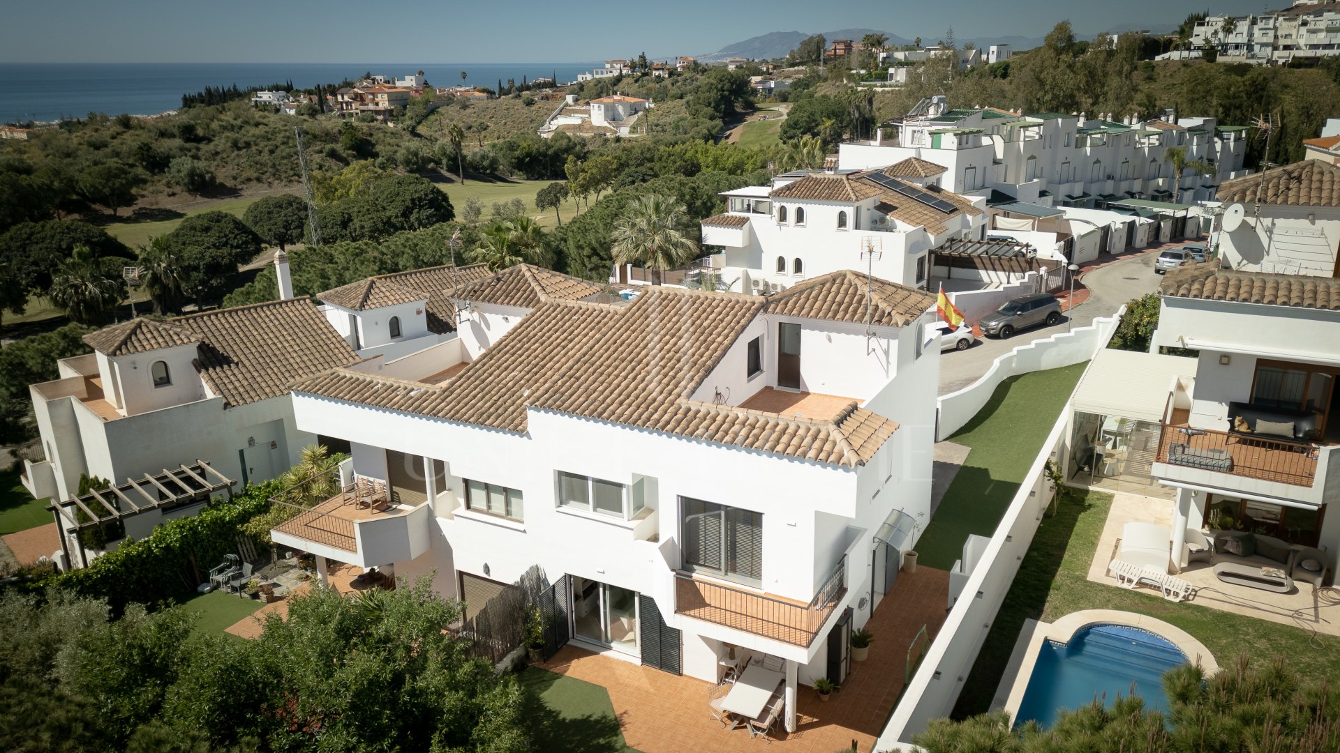 Renovated elegance in Añoreta golf, Rincon de la Victoria, Málaga