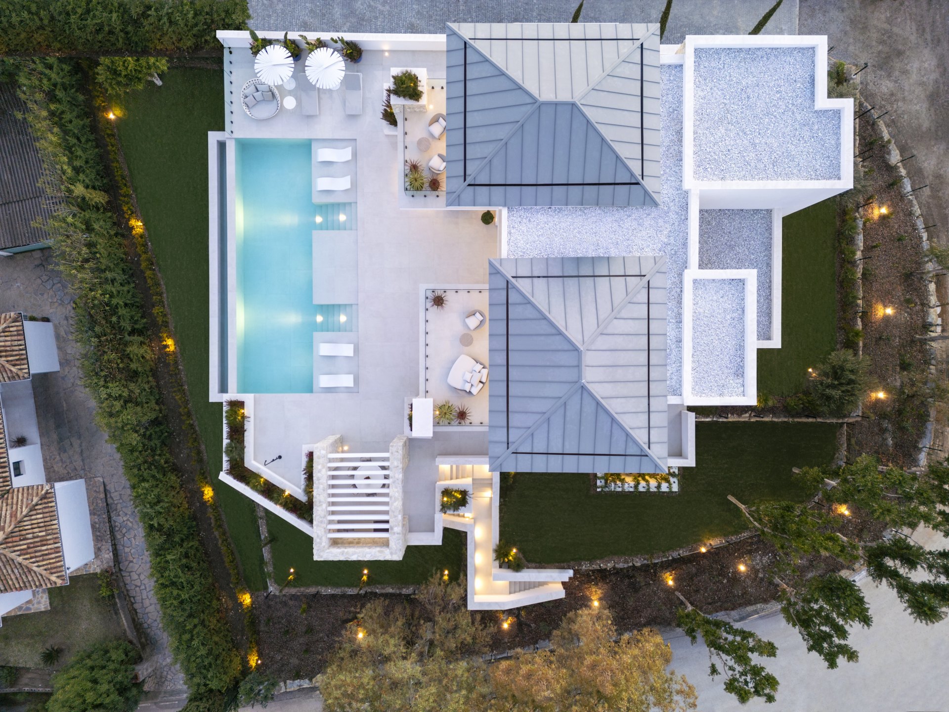 Magnificent villa with panoramic views in La Quinta in a gated and private community