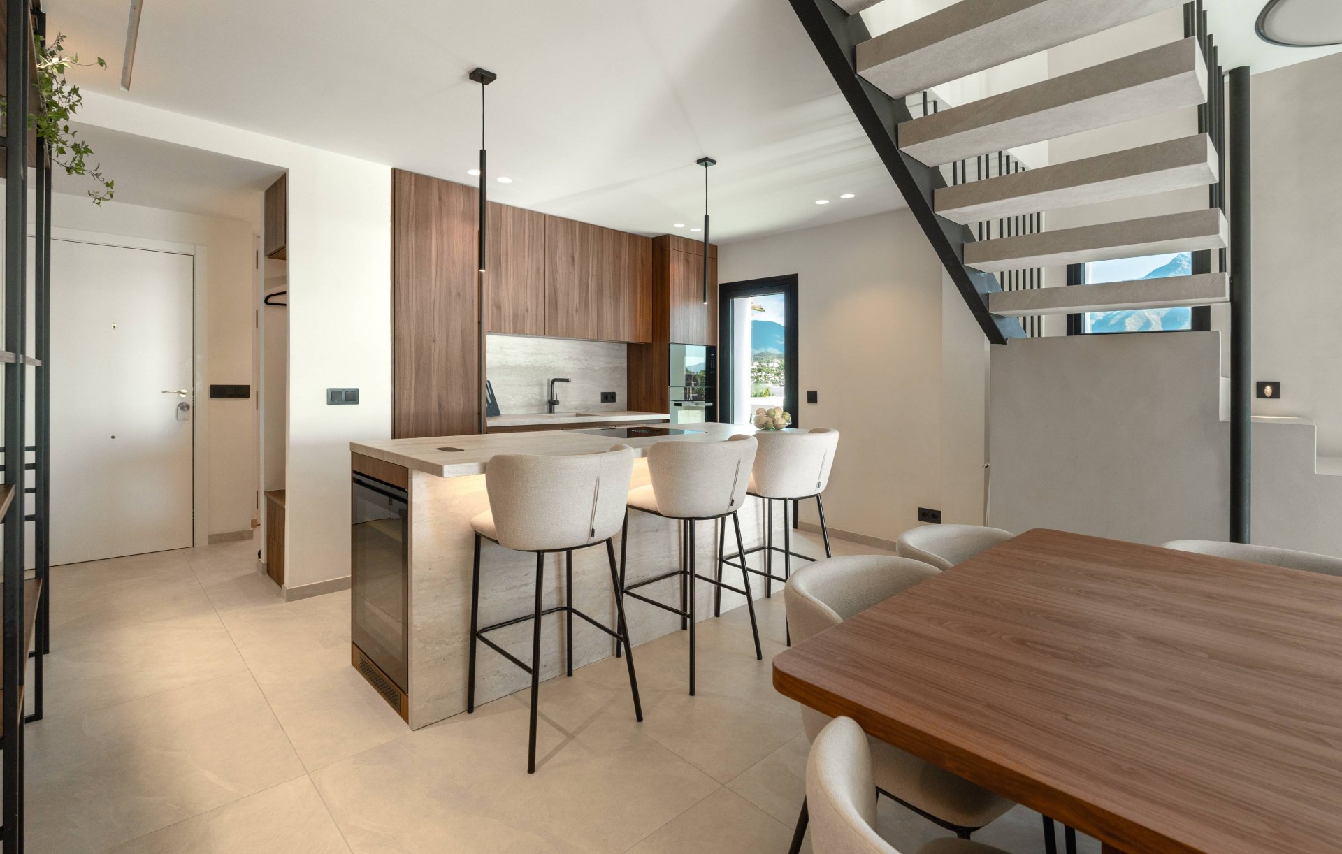 Ático reformado por completo en el corazón de Nueva Andalucia