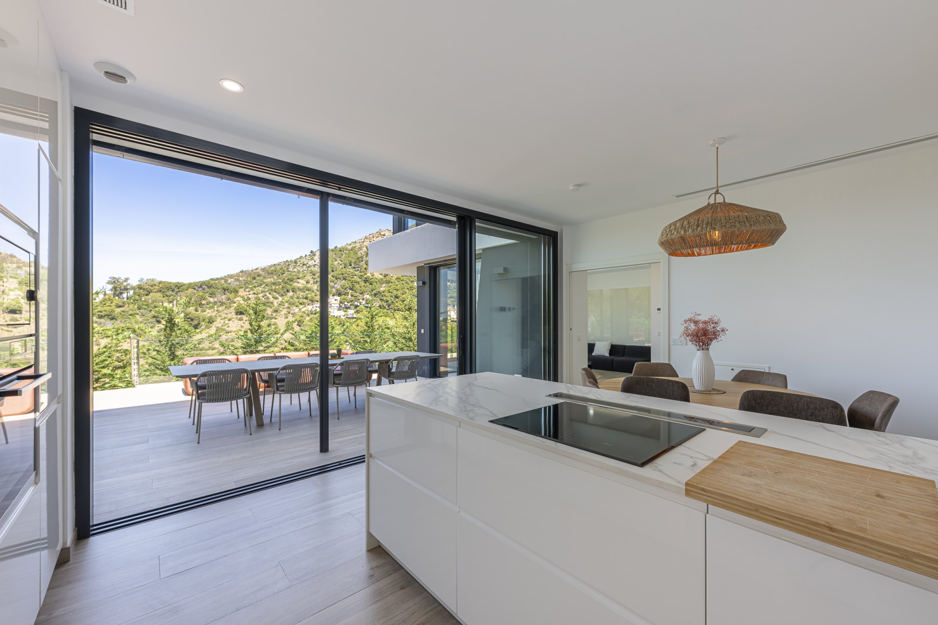 Exquisite villa in the prestigious Málaga East neighbourhood of Pinares de San Antón