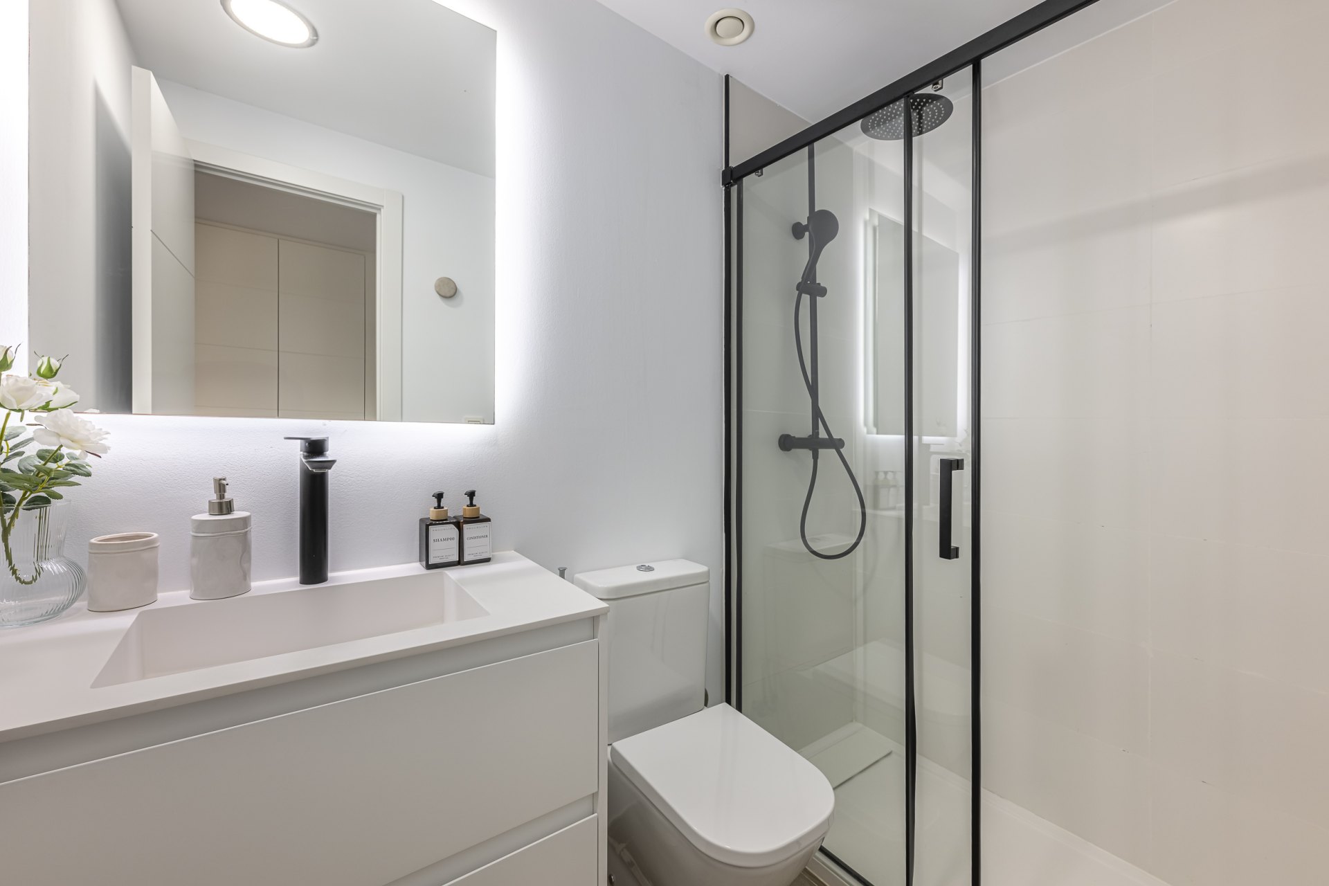 Exquisite villa in the prestigious Málaga East neighbourhood of Pinares de San Antón