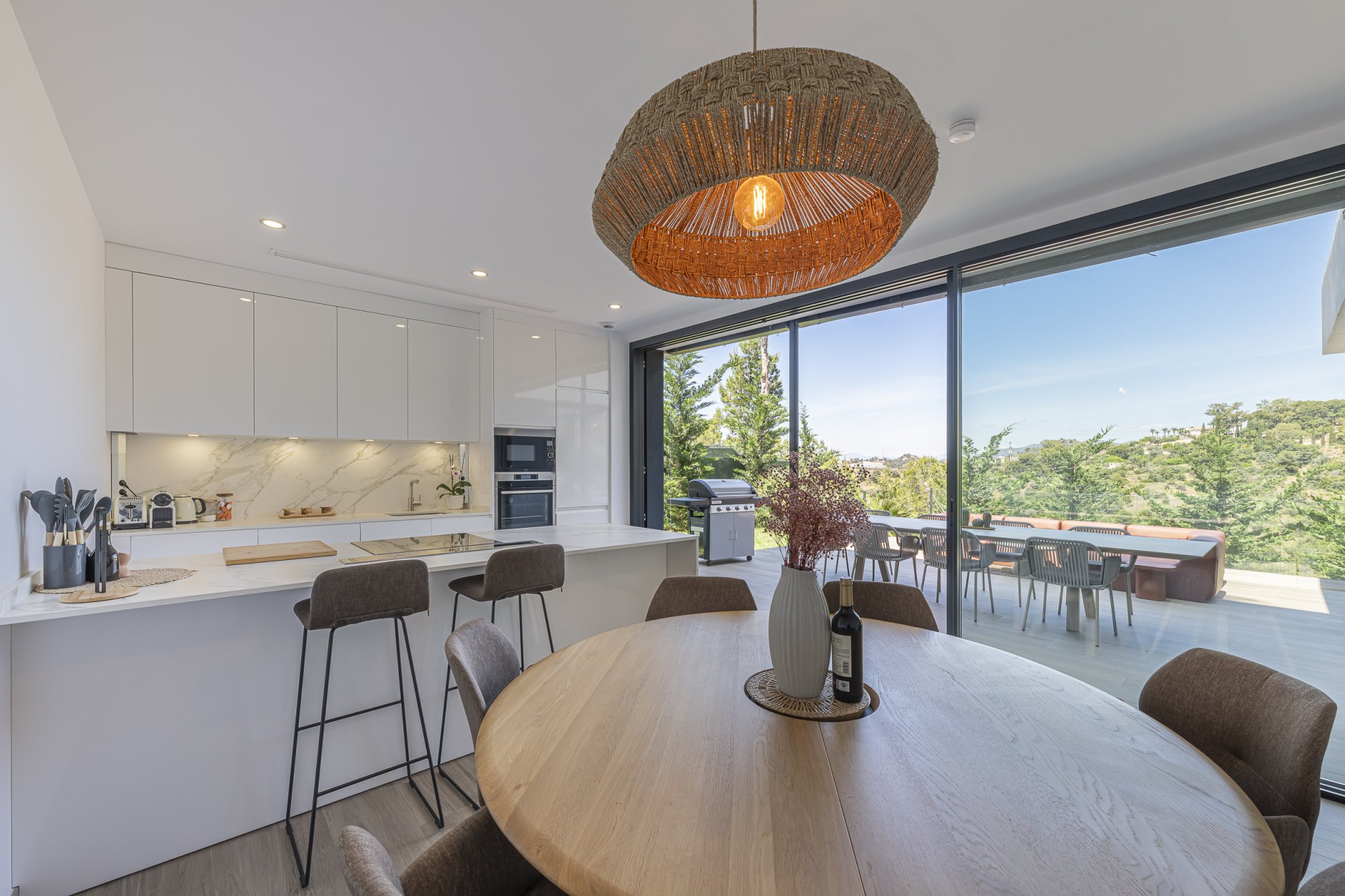 Exquisite villa in the prestigious Málaga East neighbourhood of Pinares de San Antón