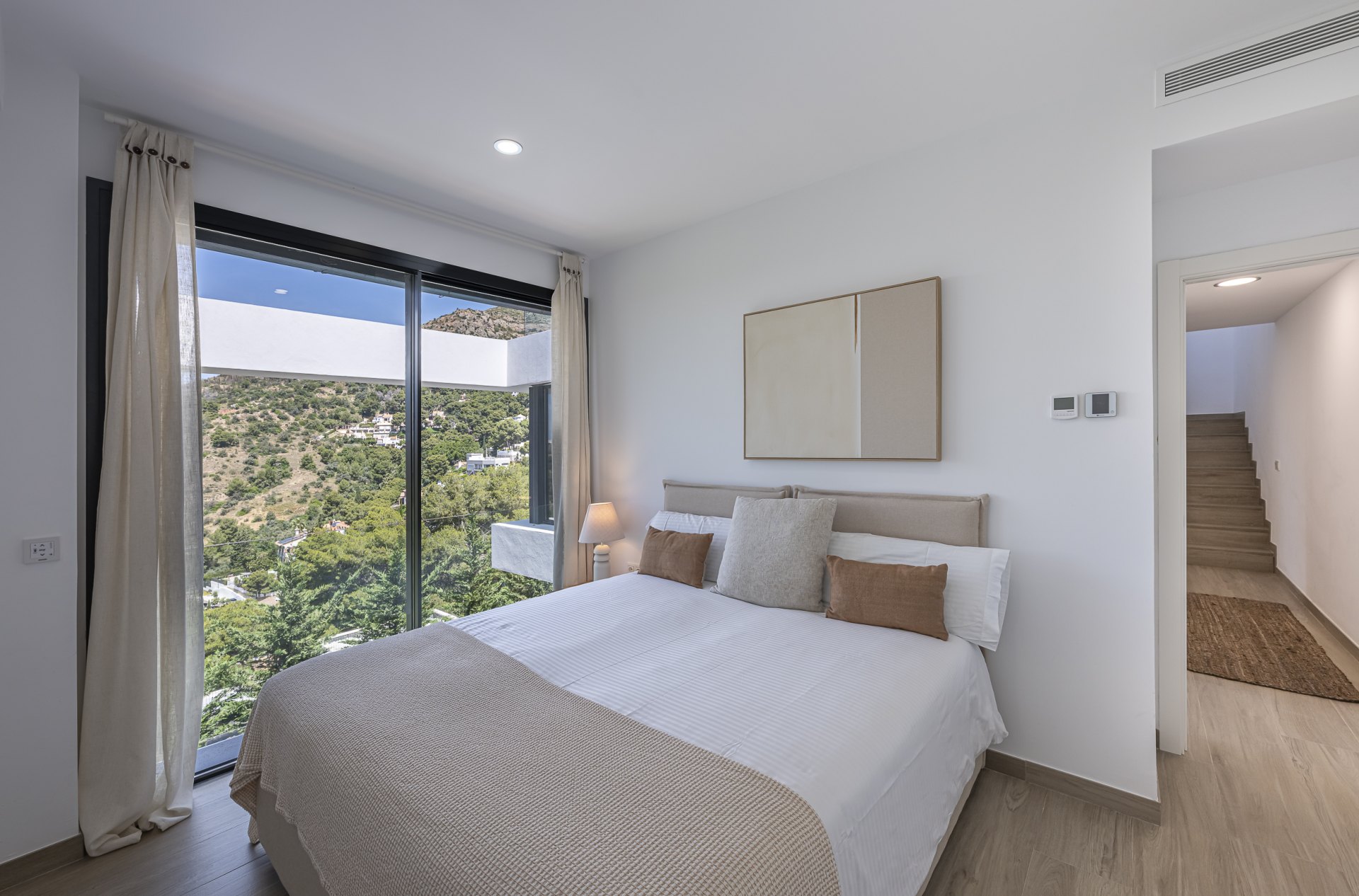 Exquisite villa in the prestigious Málaga East neighbourhood of Pinares de San Antón