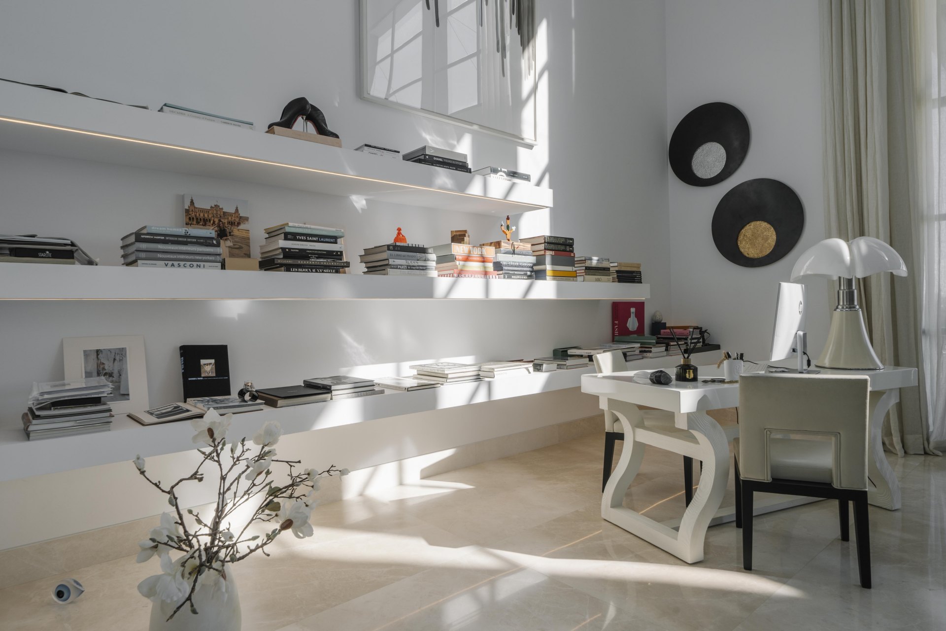 Exclusive villa in Los Flamingos with stunning sea views