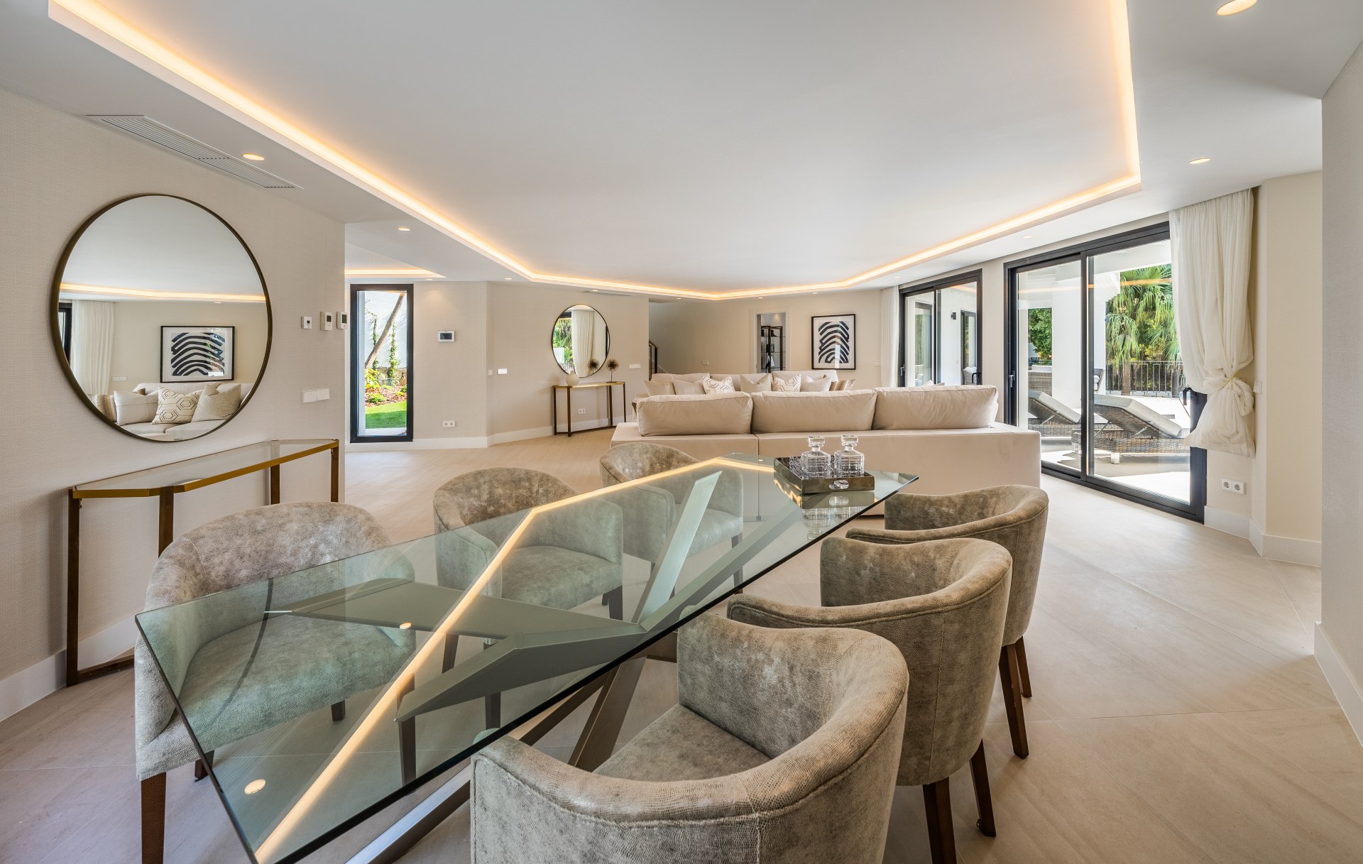 Villa contemporánea en la nueva Milla de Oro en El Paraíso, Estepona