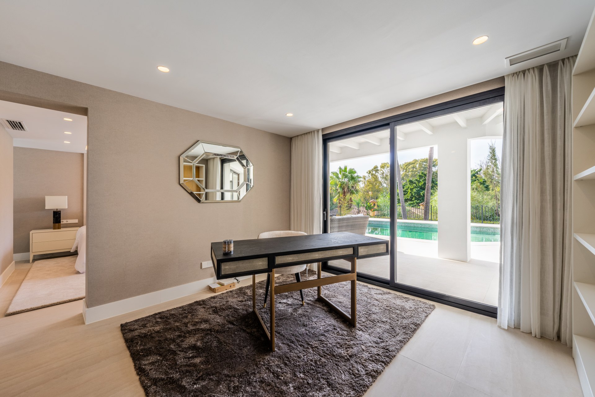 Villa contemporánea en la nueva Milla de Oro en El Paraíso, Estepona