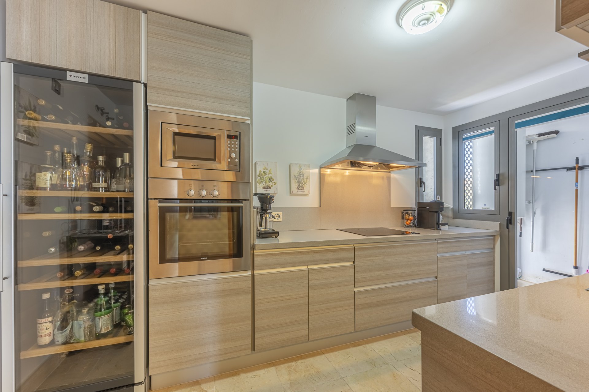 Ático en un entorno privilegiado con vistas panorámicas al mar y al golf en Los Flamingos, Benahavís