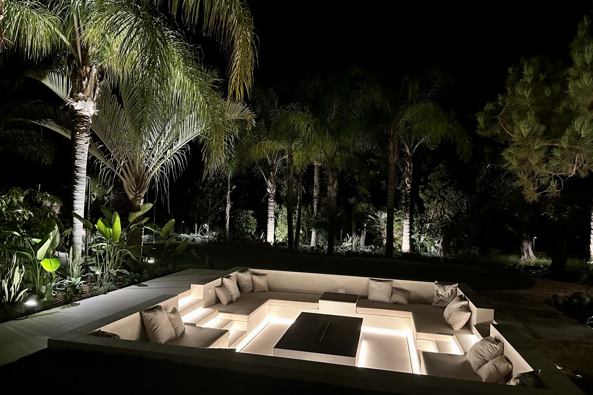 Encantadora villa en comunidad cerrada y segura en Las Chapas