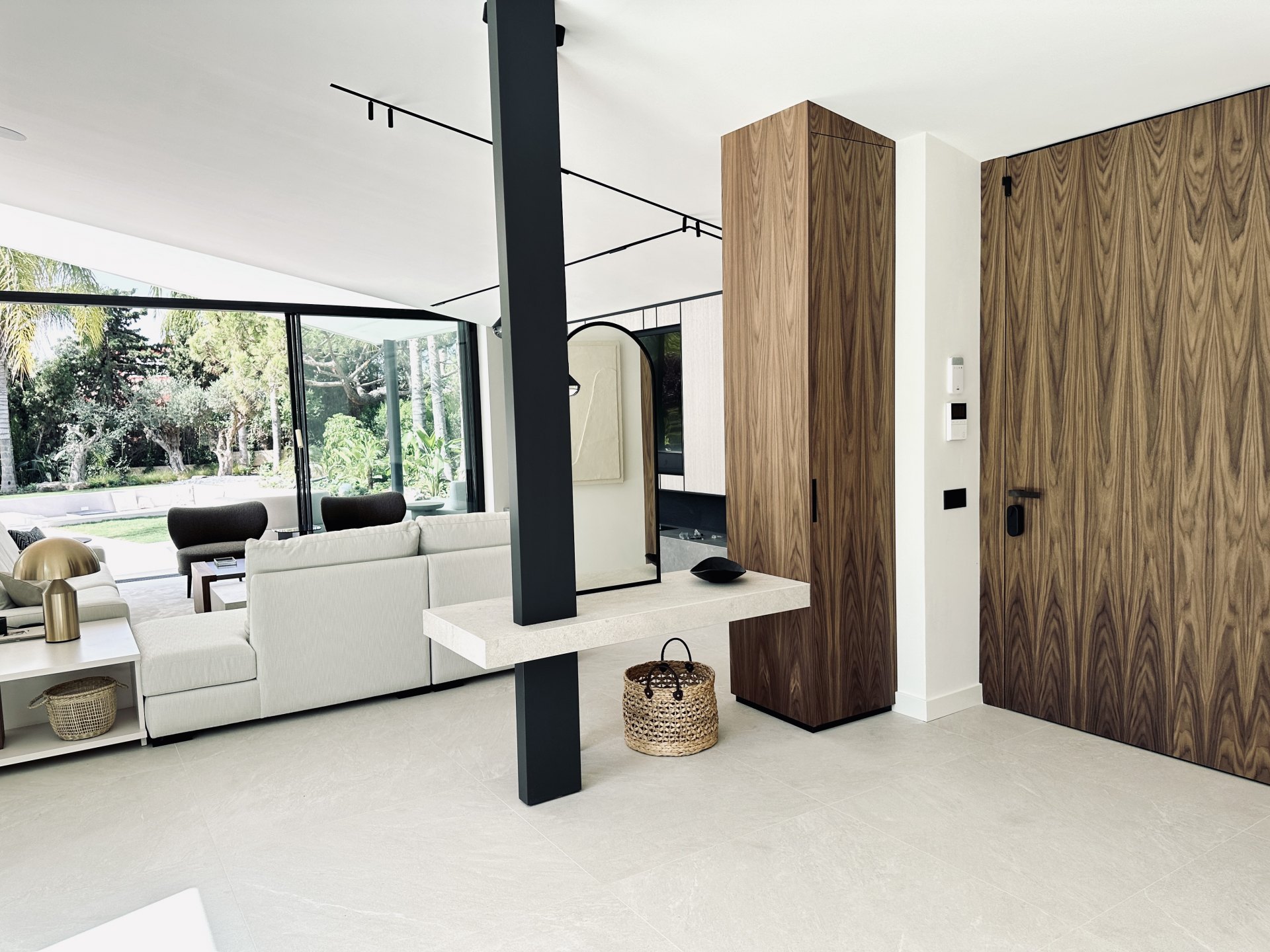 Encantadora villa en comunidad cerrada y segura en Las Chapas