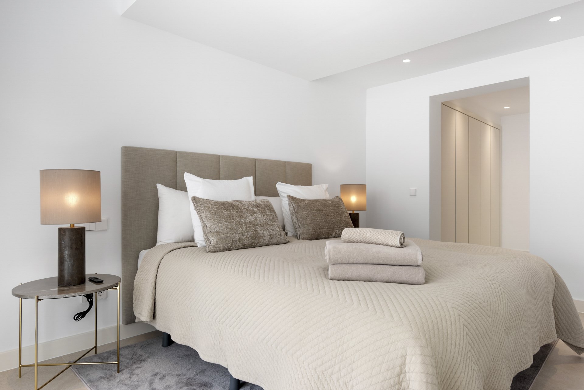 Modern and bright villa near the beach of Las Chapas