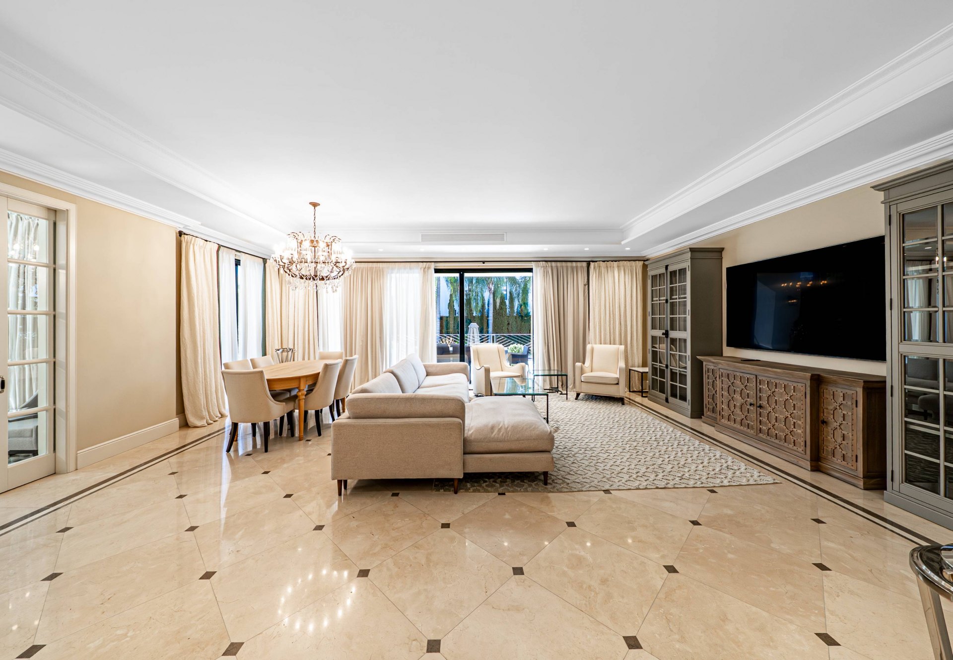 Los Flamingos, Benahavis