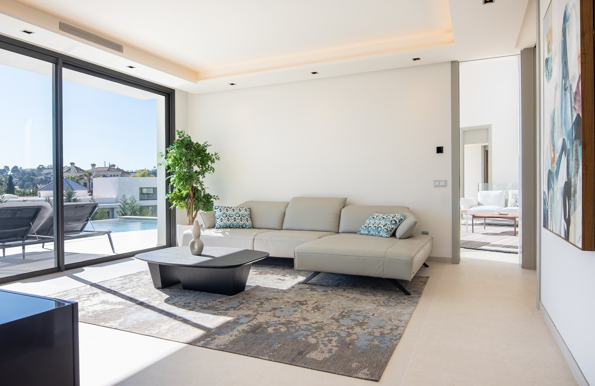 Modern newly built villa with panoramic views in La Quinta