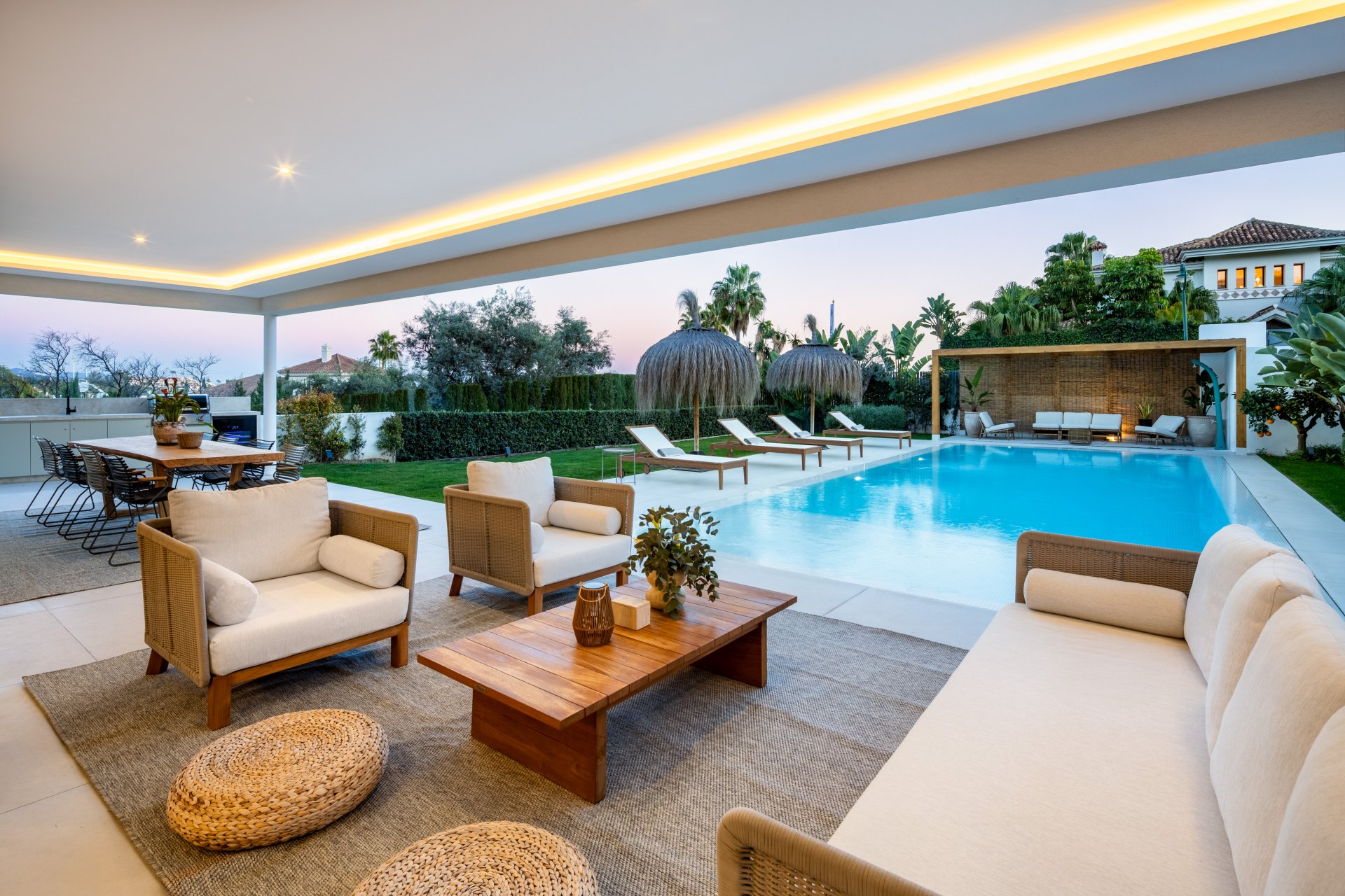 Villa contemporánea situada en el prestigioso enclave residencial de La Cerquilla