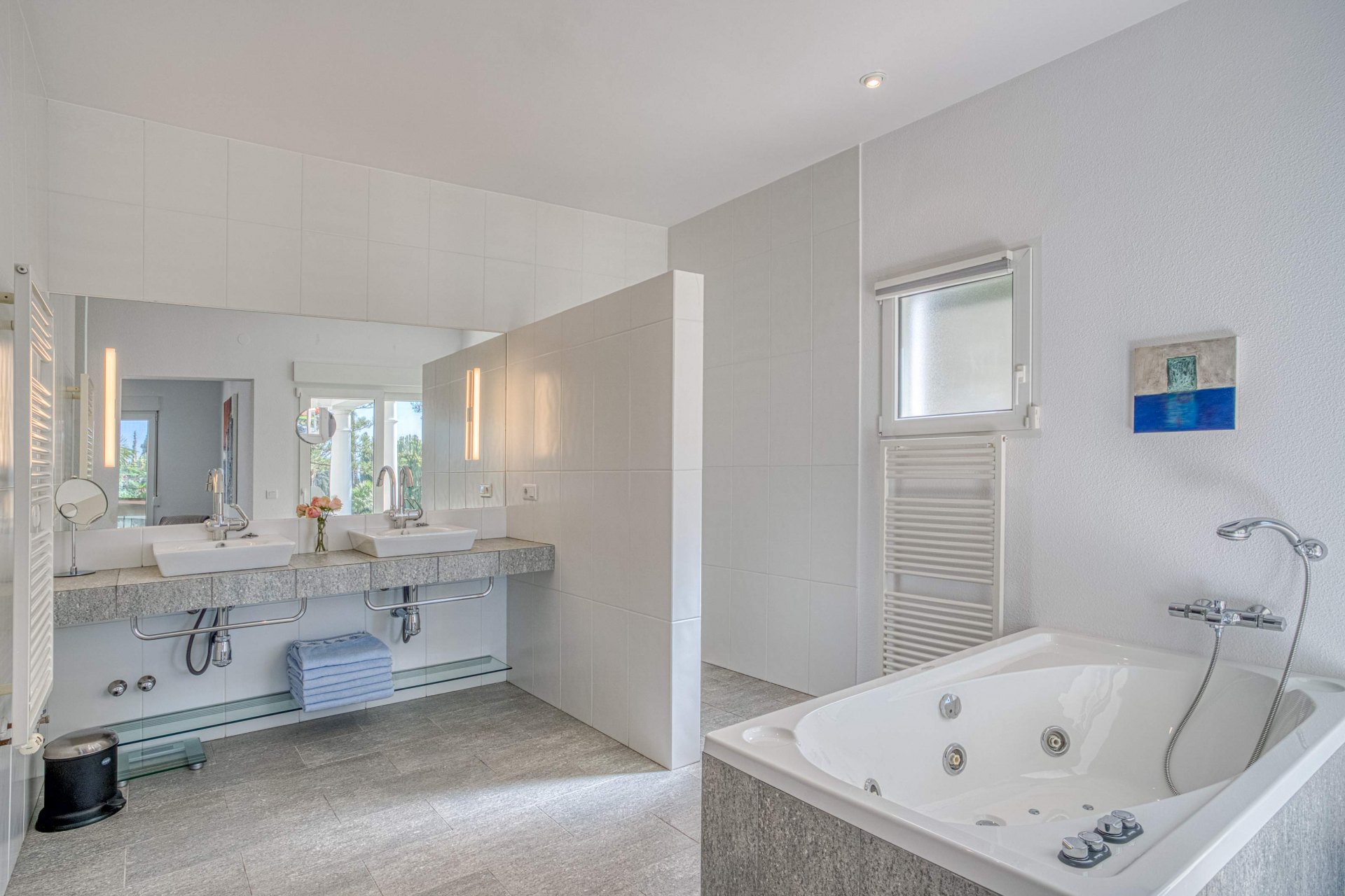 Villa con un gran potencial en una de las zonas mas exclusivas de Marbella, Las Chapas