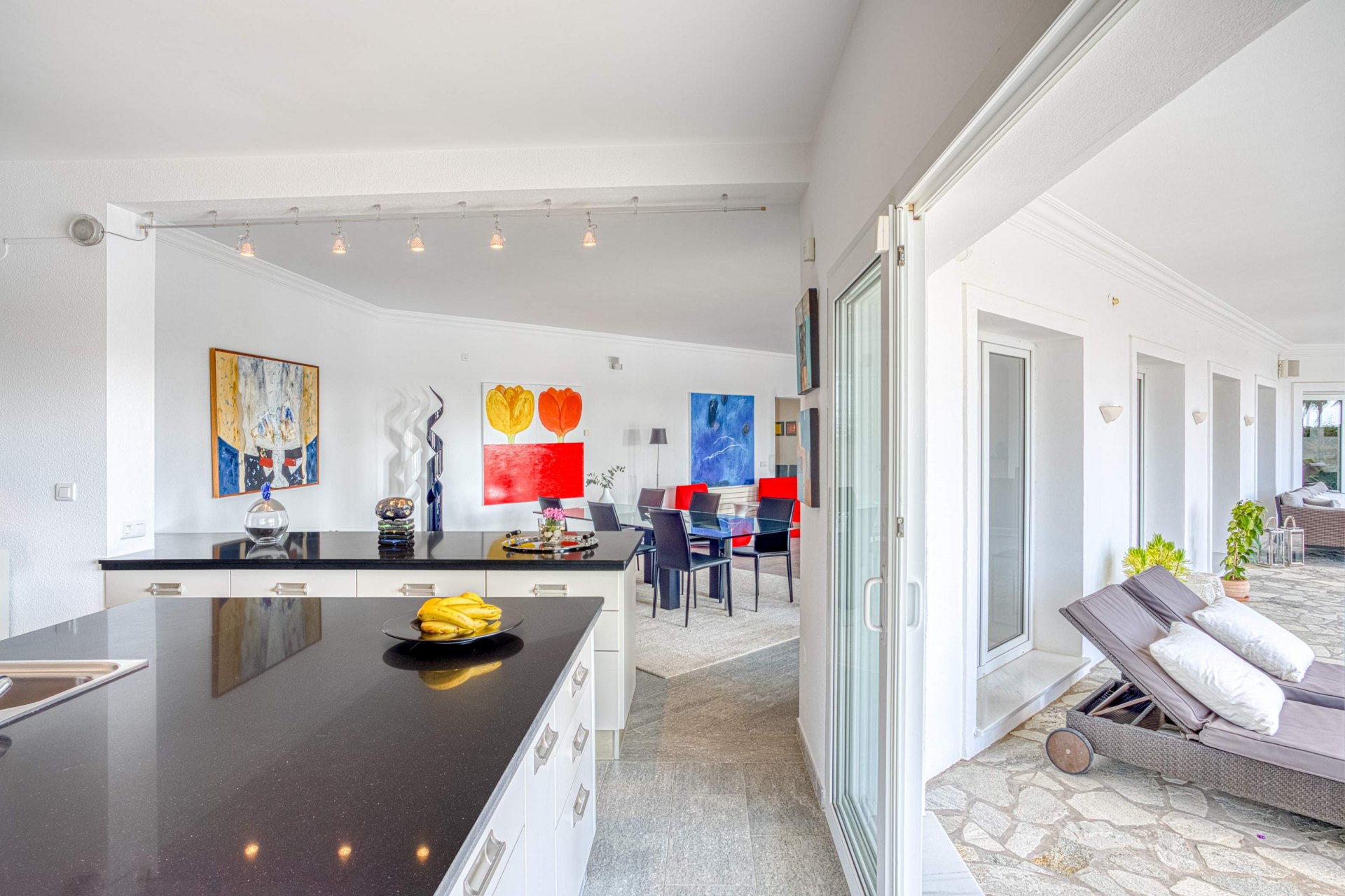 Villa con un gran potencial en una de las zonas mas exclusivas de Marbella, Las Chapas