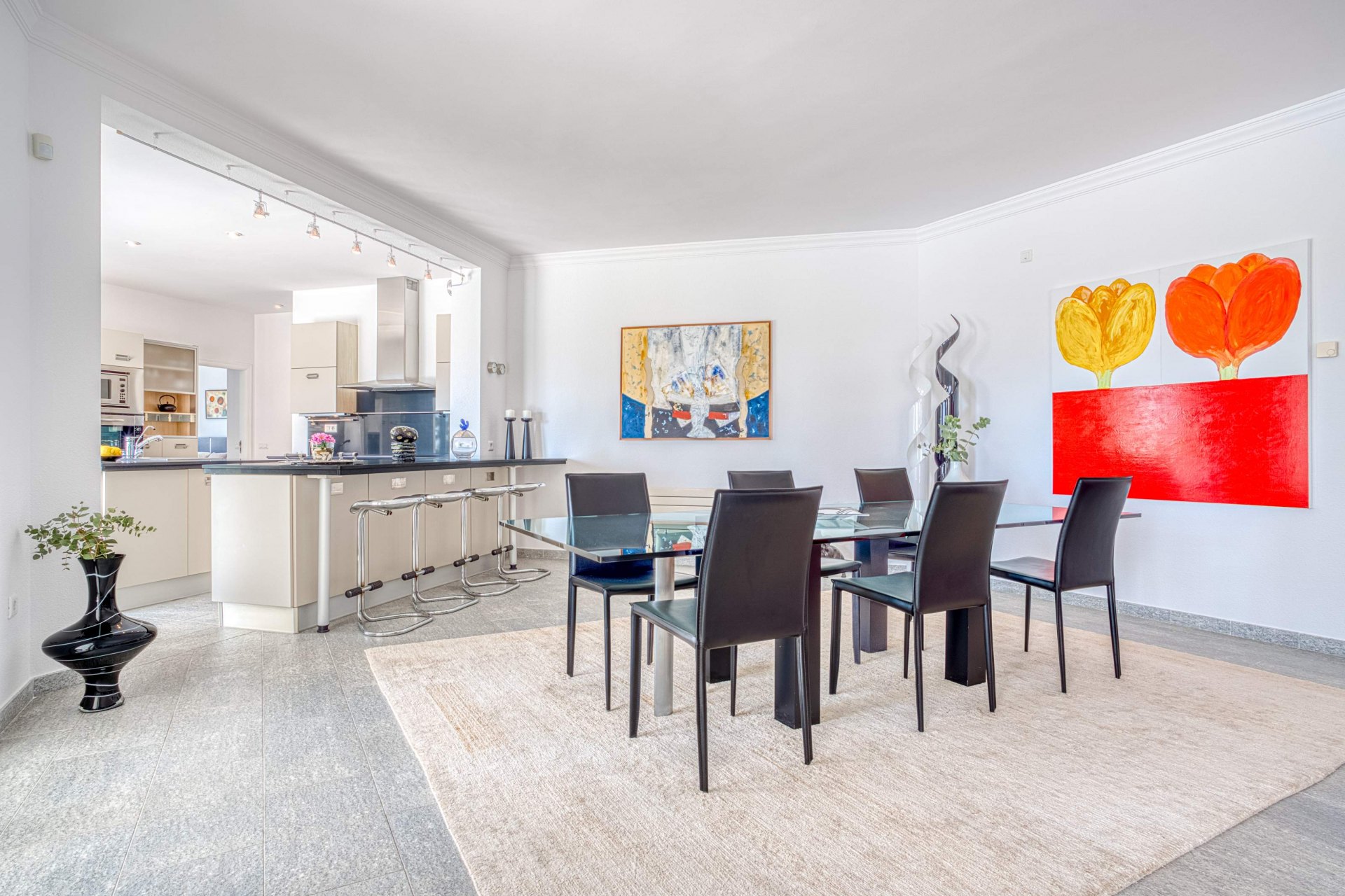 Villa con un gran potencial en una de las zonas mas exclusivas de Marbella, Las Chapas