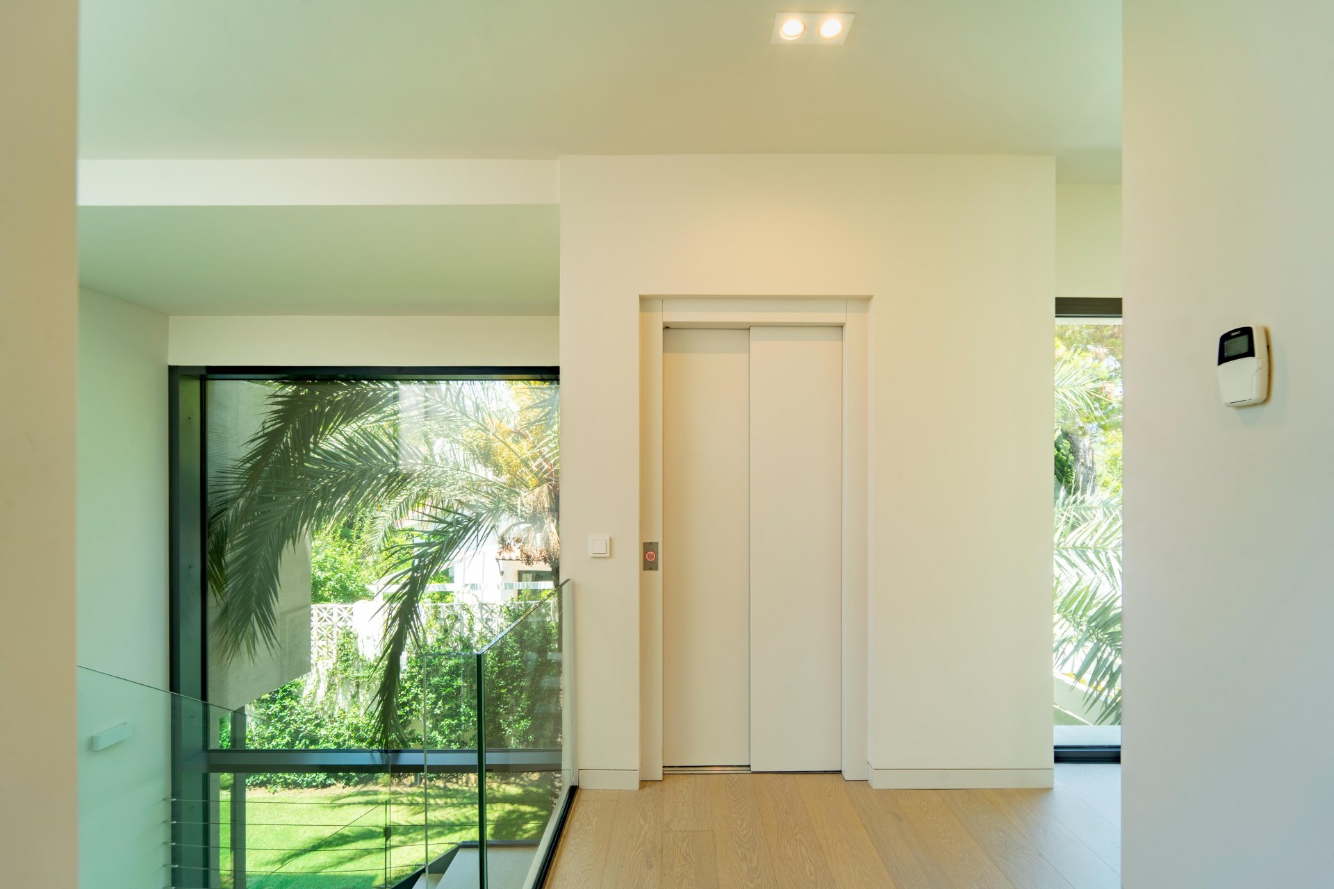 Magnificent 5-Bedroom Villa in La Carolina, Marbella’s Golden Mile