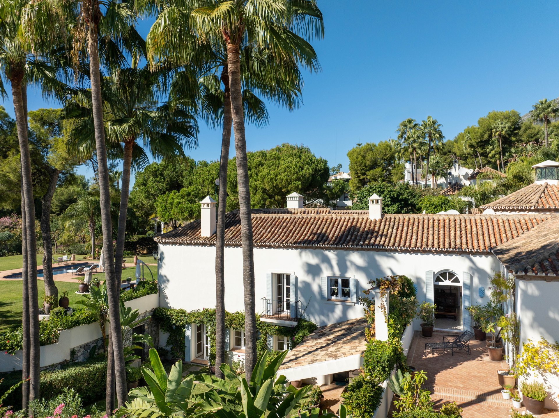 A Mediterranean jewel in Altos Reales, Marbella