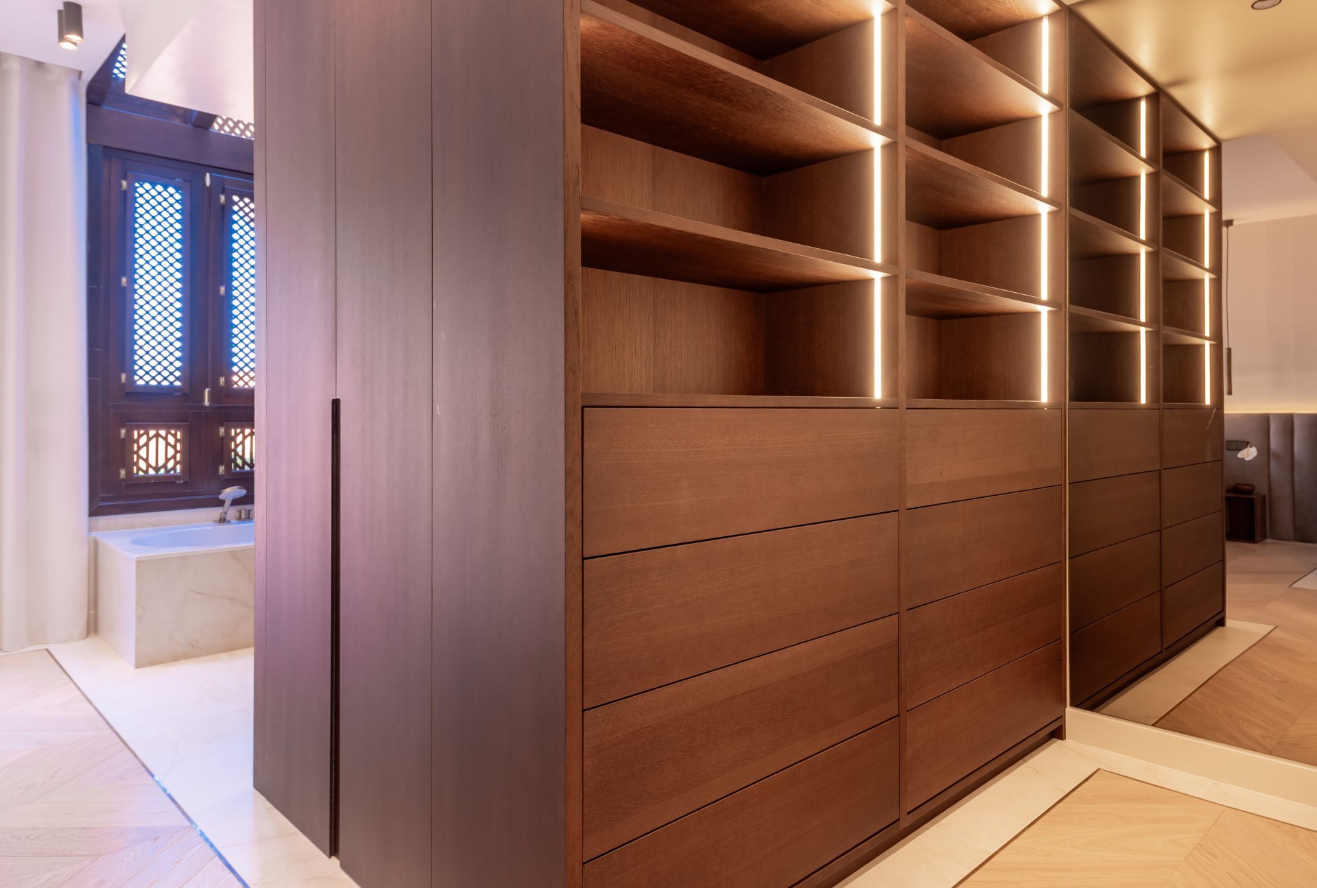 Fantástica casa adosada recién renovada en Altos de Puente Romano, Milla de Oro Marbella