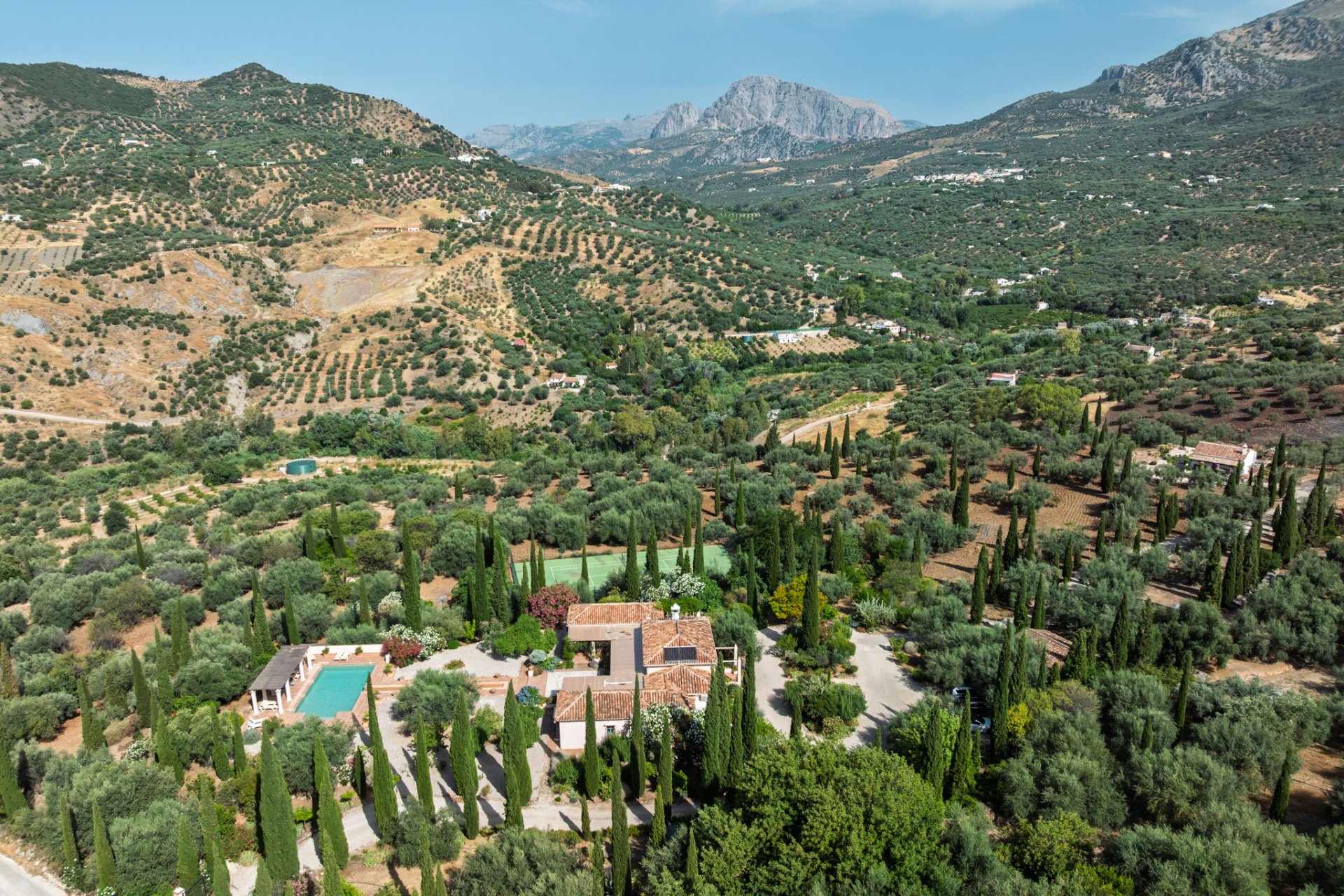 Casa Rosa, a captivating Andalusian estate with timeless charm