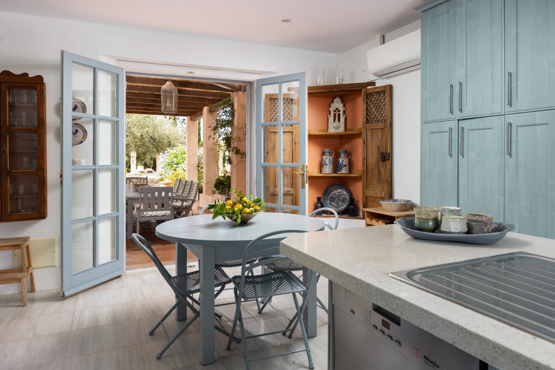 Casa Rosa, a captivating Andalusian estate with timeless charm