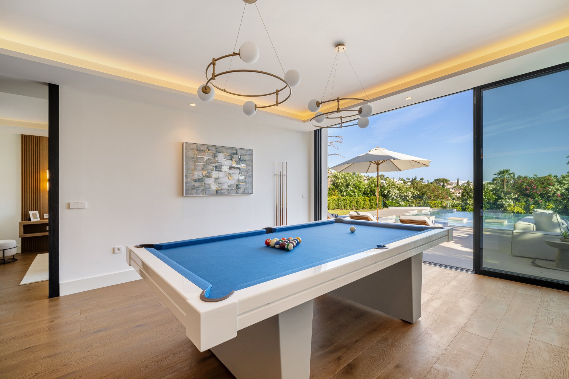 Majestic frontline golf villa at Los Naranjos Golf Club, Nueva Andalucía