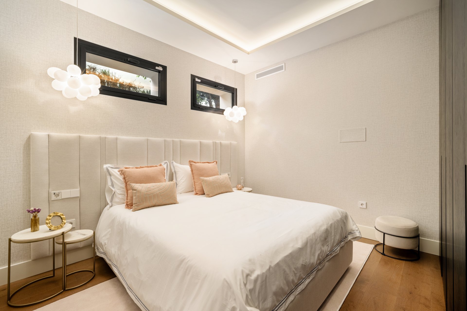 Majestic frontline golf villa at Los Naranjos Golf Club, Nueva Andalucía