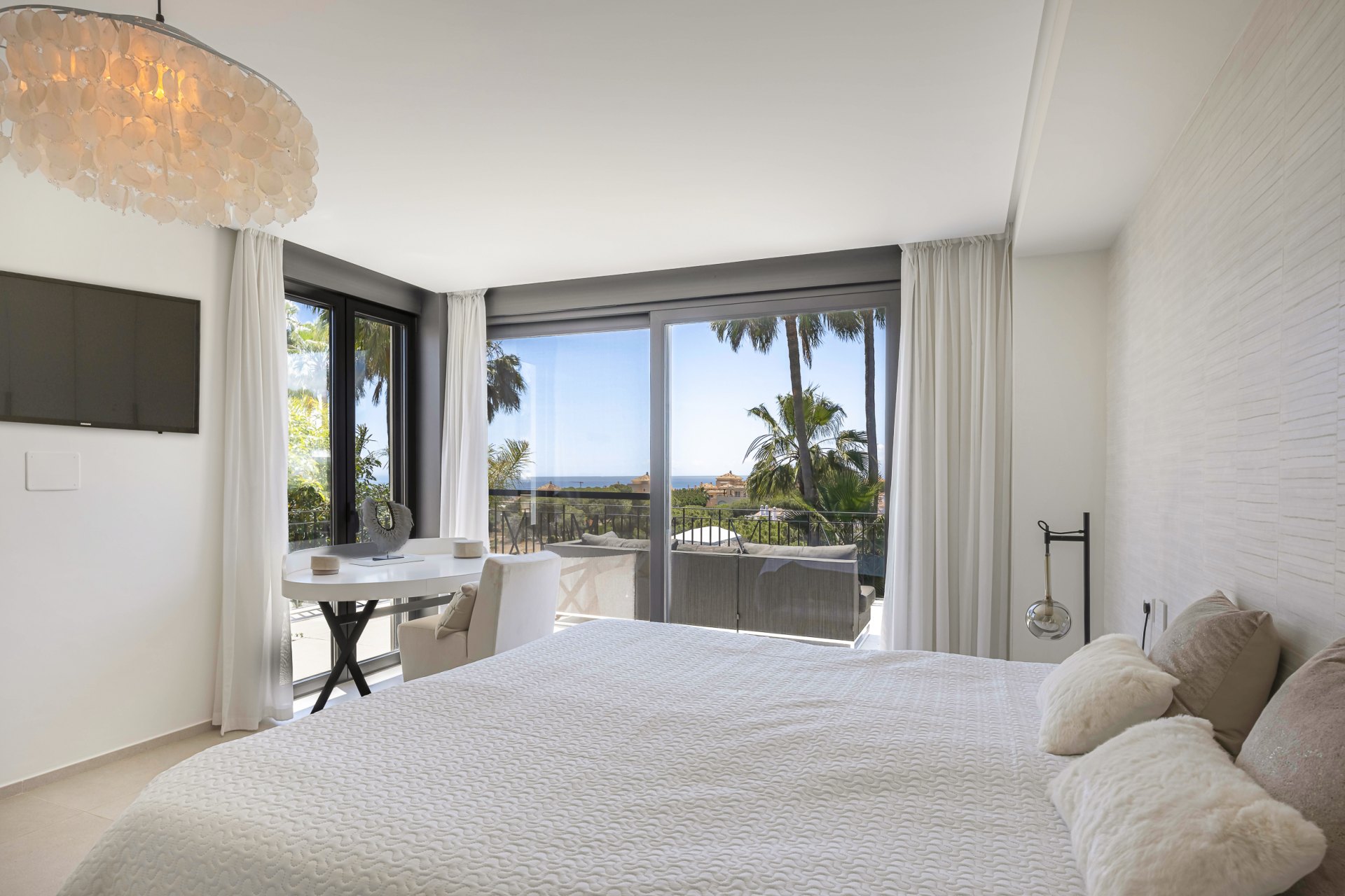 Spectacular family villa with panoramic sea views and exceptional amenities in Elviria, East Marbella