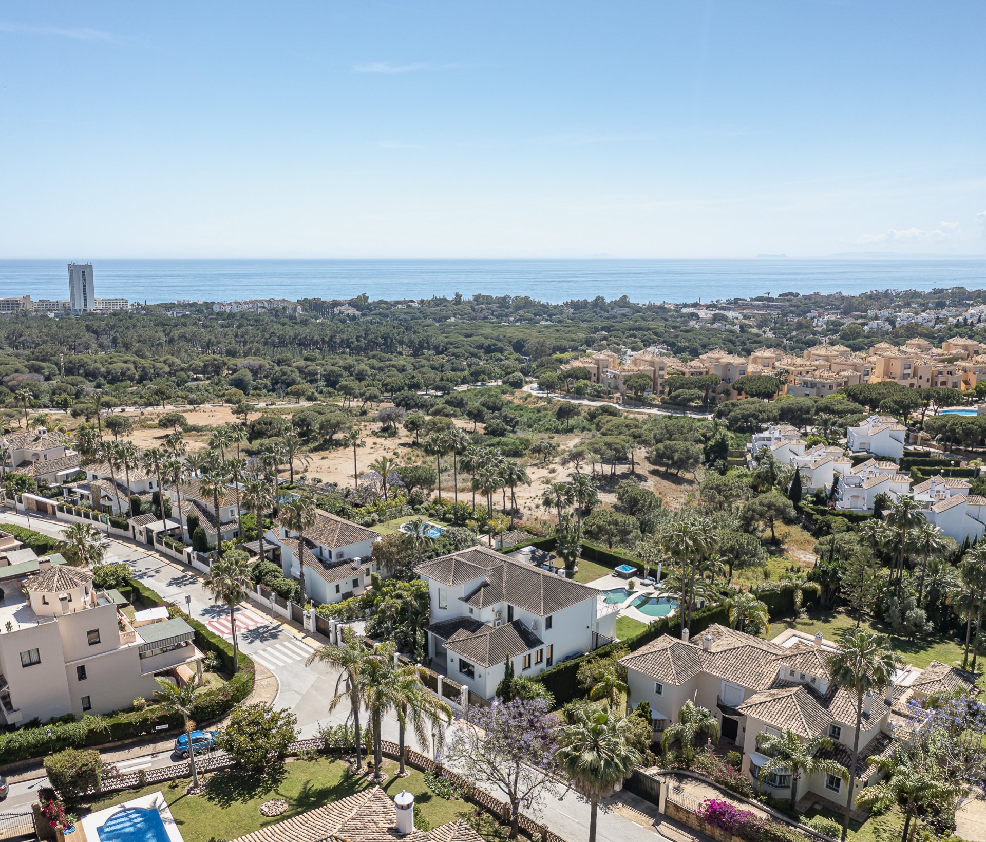 Spectacular family villa with panoramic sea views and exceptional amenities in Elviria, East Marbella