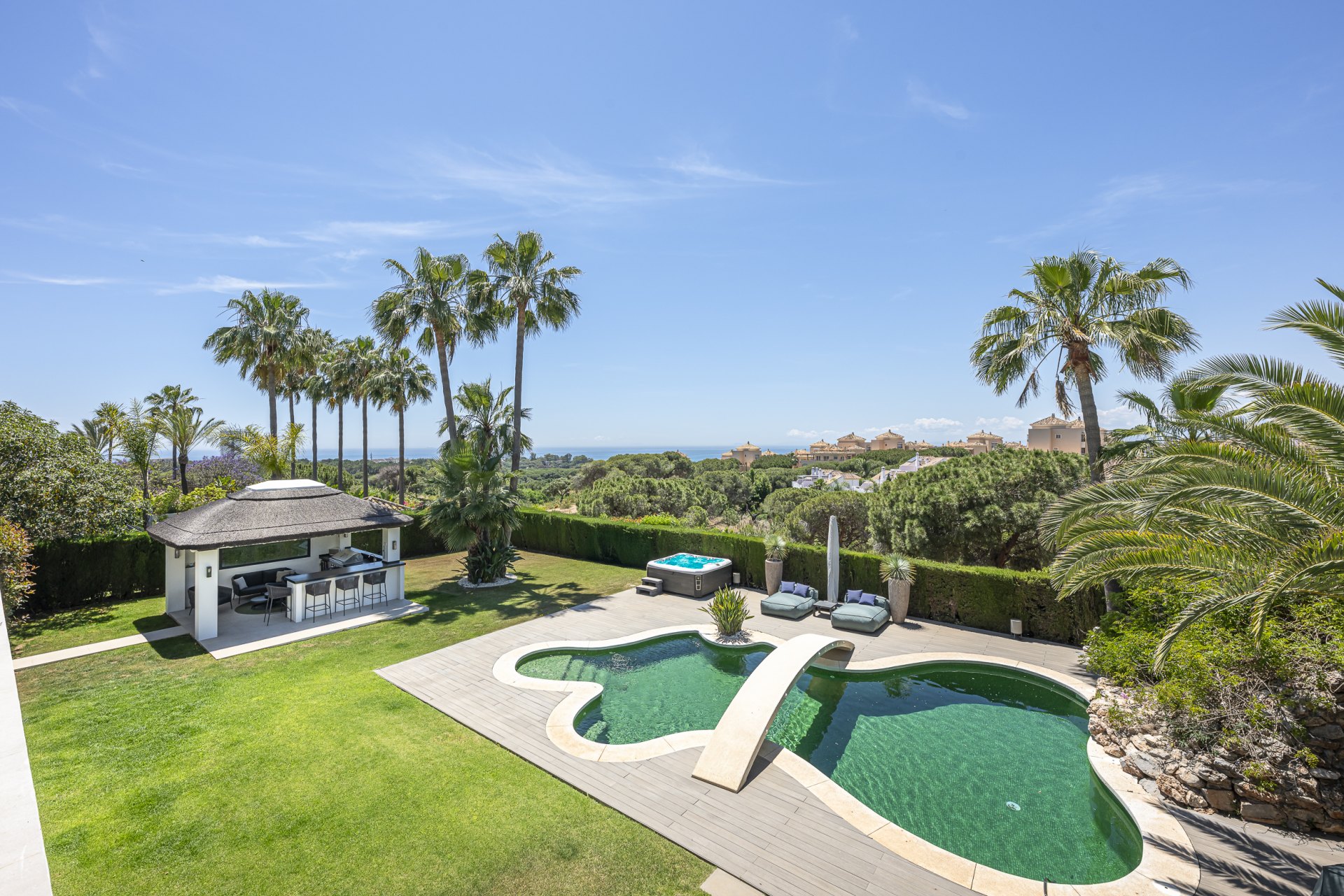 Spectacular family villa with panoramic sea views and exceptional amenities in Elviria, East Marbella