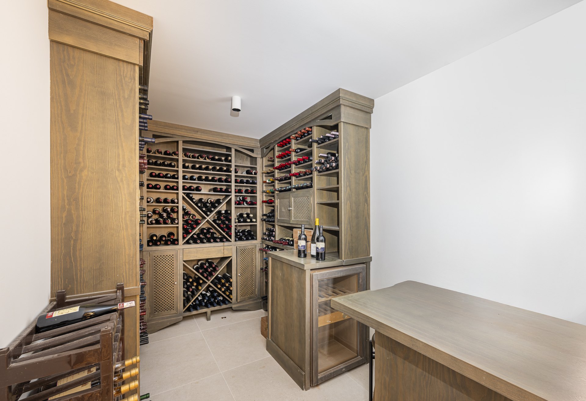 Spectacular family villa with panoramic sea views and exceptional amenities in Elviria, East Marbella